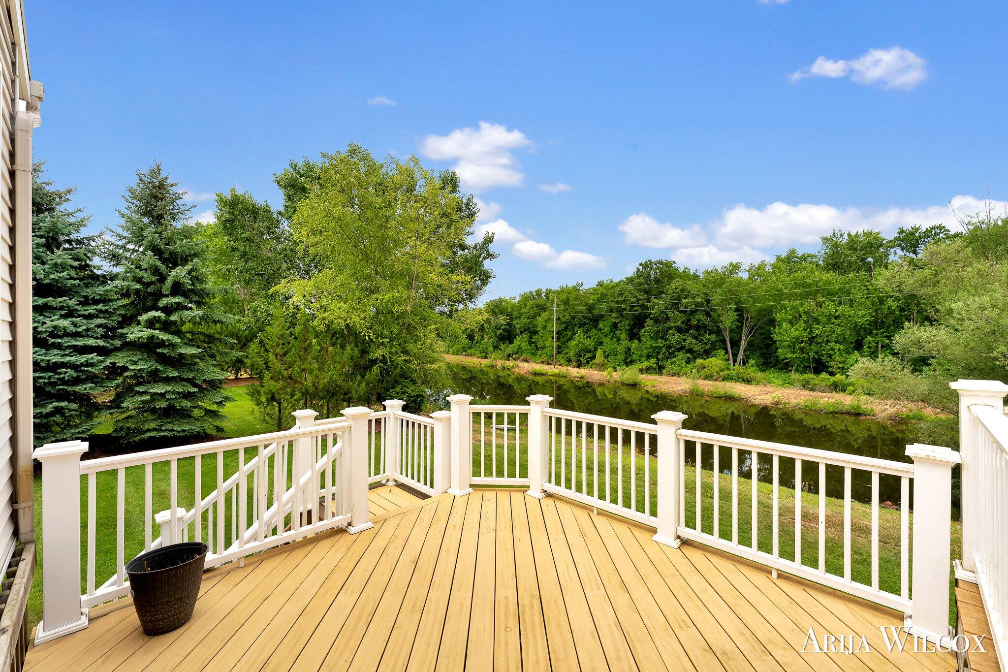 926 Dogwood Meadows Drive SE Ada MI 49301