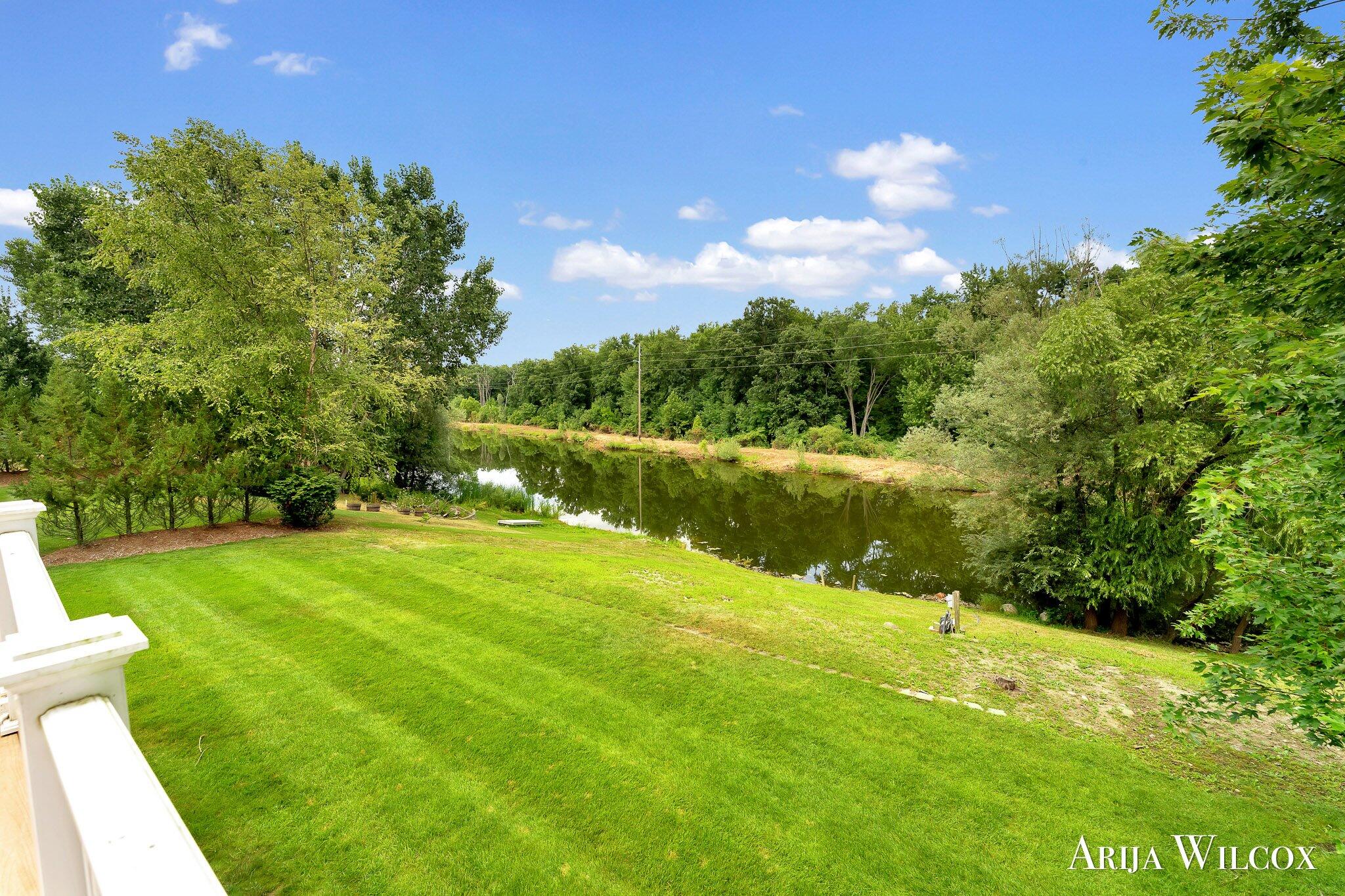 926 Dogwood Meadows Drive SE Ada MI 49301
