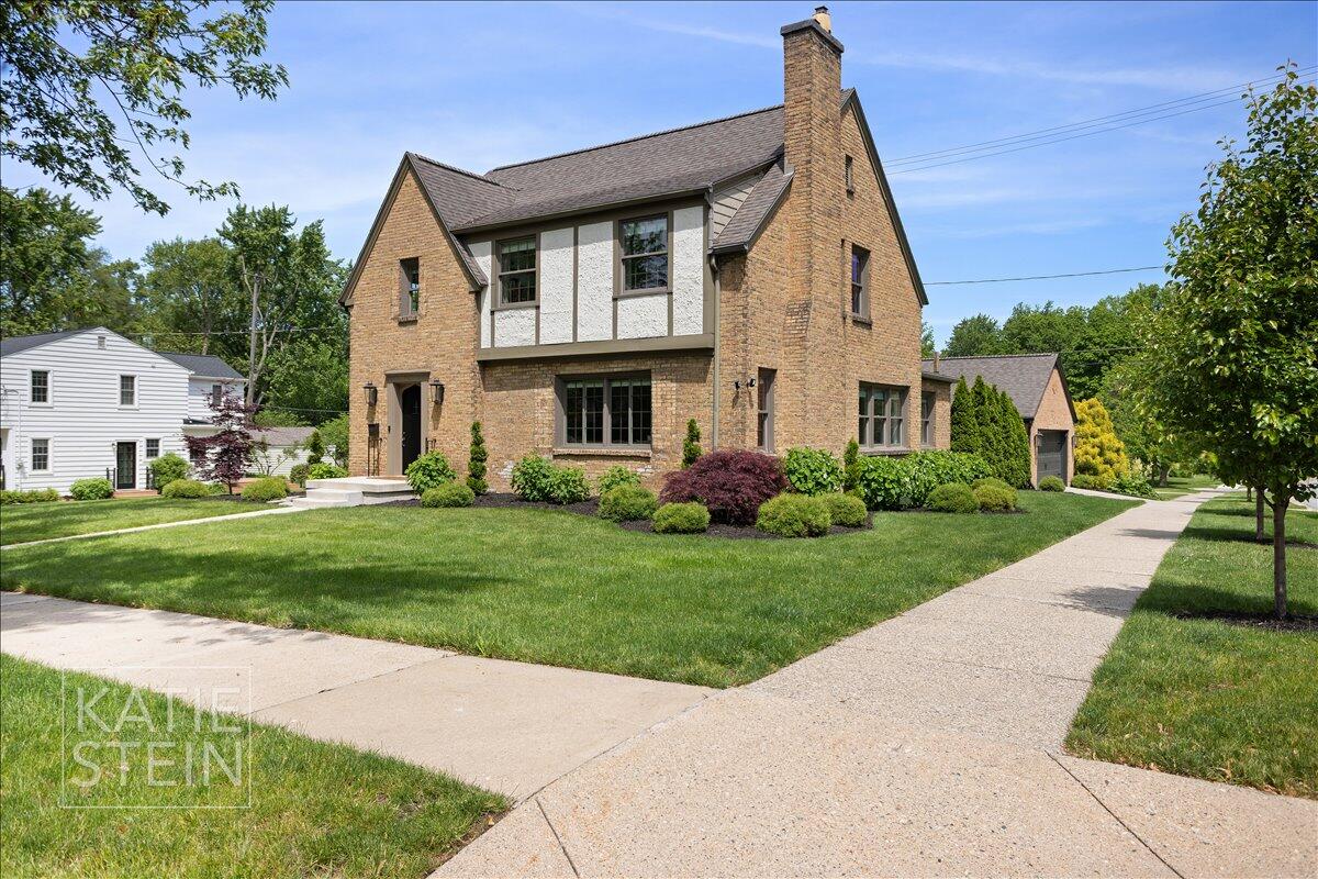 2517 Richards Drive SE Grand Rapids MI 49506