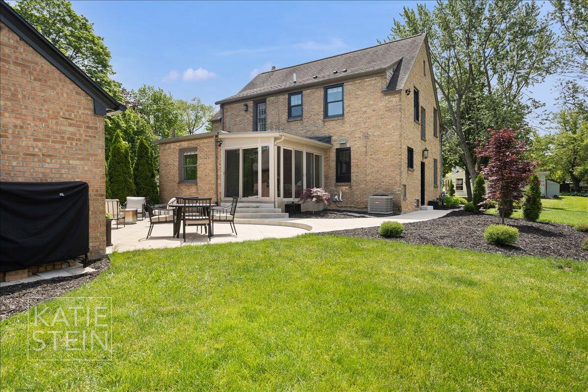 2517 Richards Drive SE Grand Rapids MI 49506