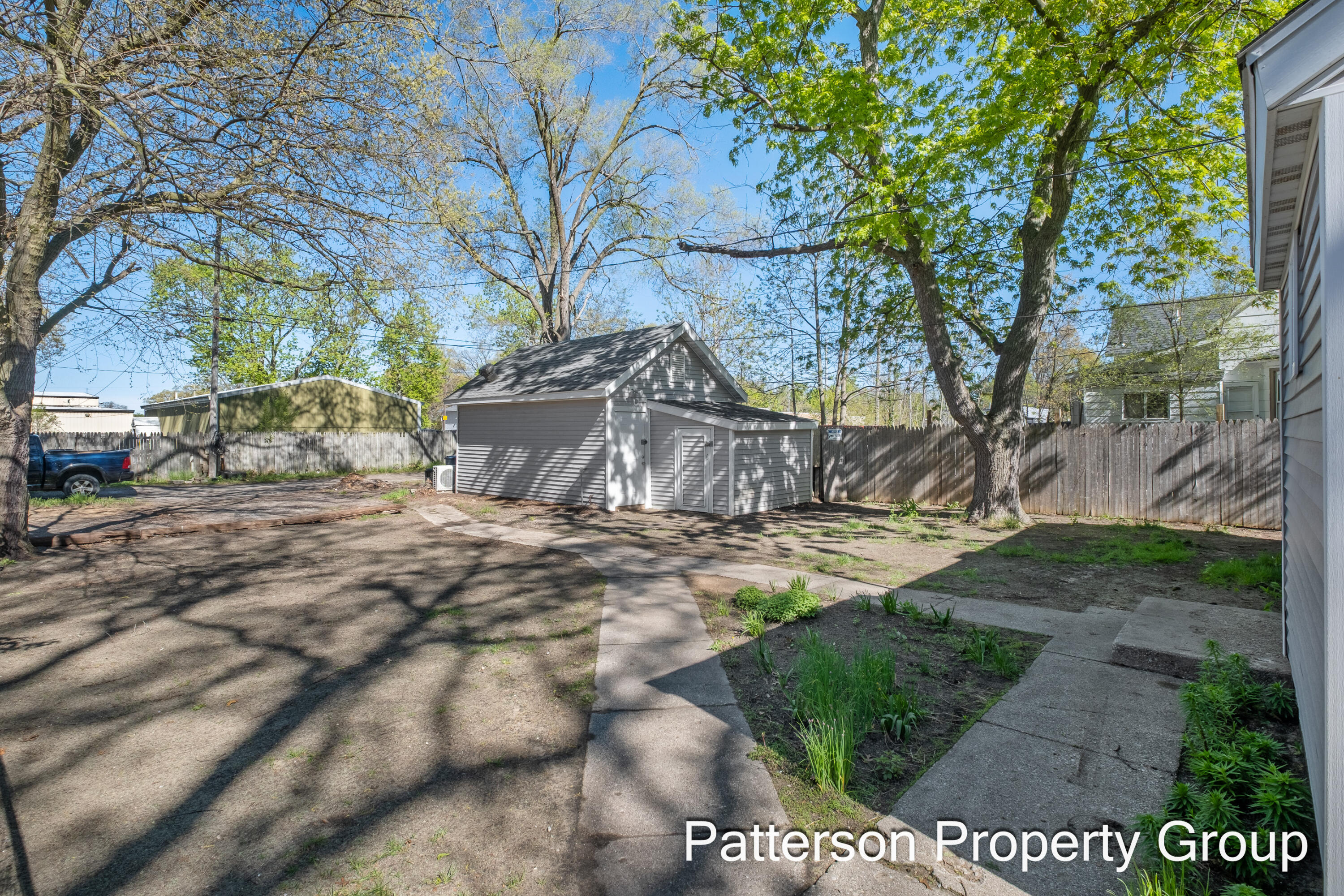 2107 8th Street Muskegon MI 49444
