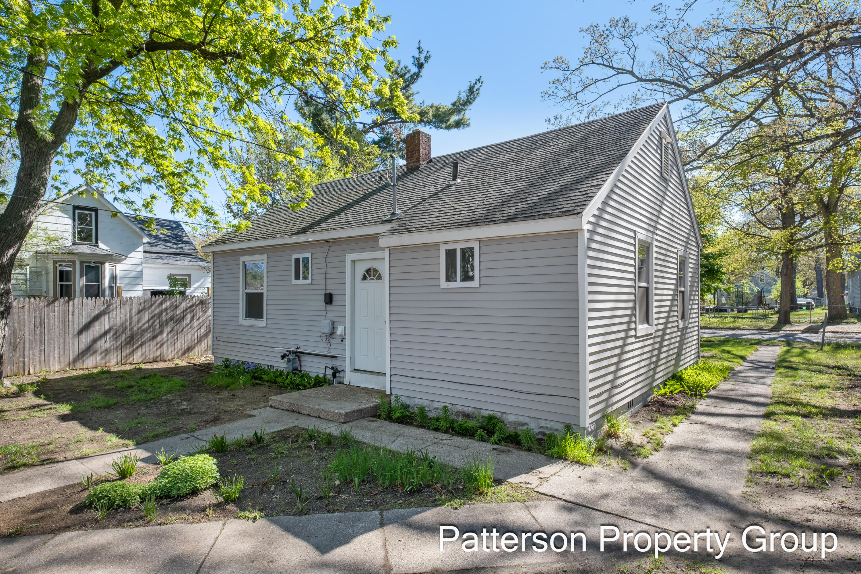 2107 8th Street Muskegon MI 49444