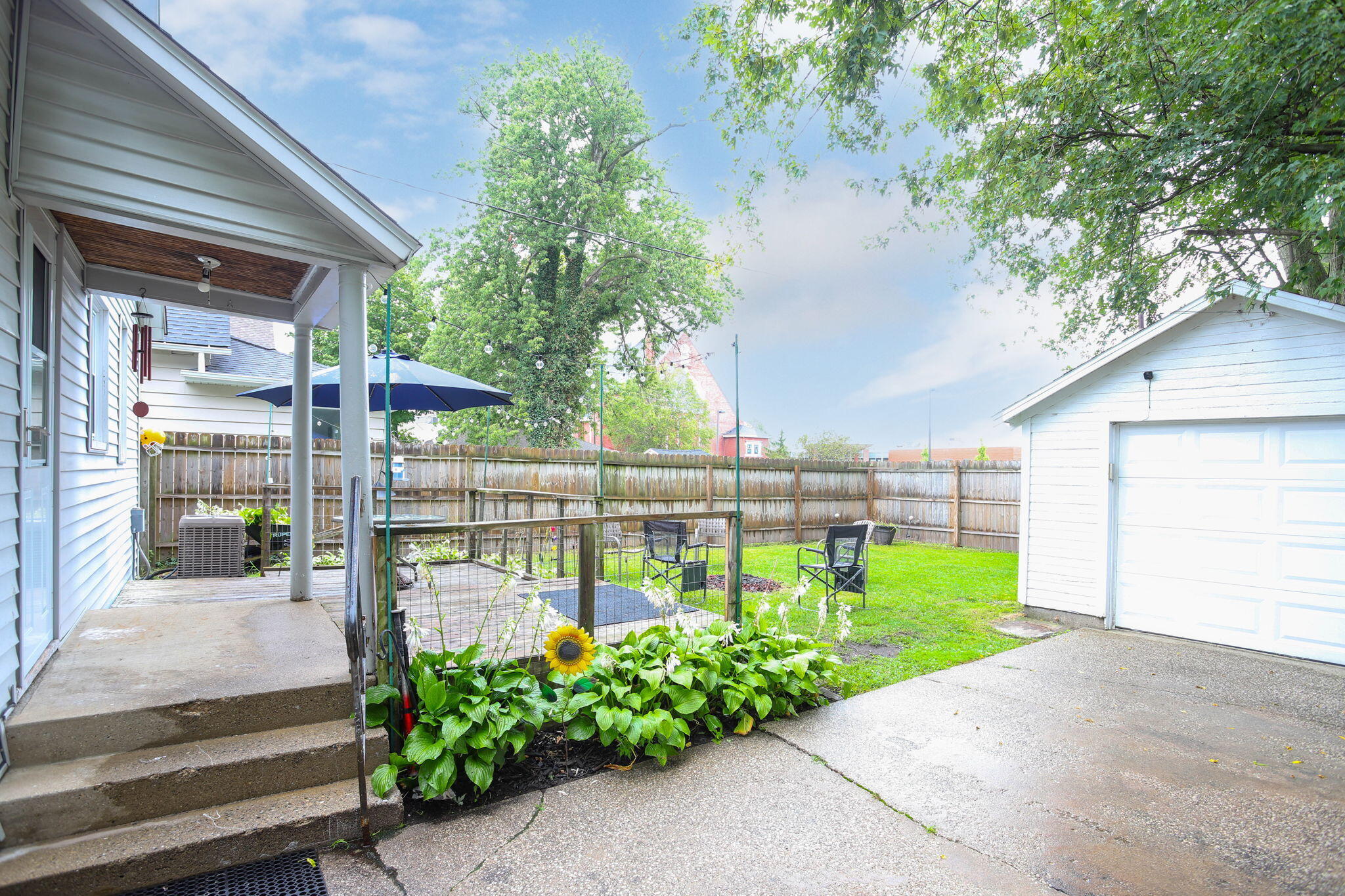 33 S State Street Zeeland MI 49464