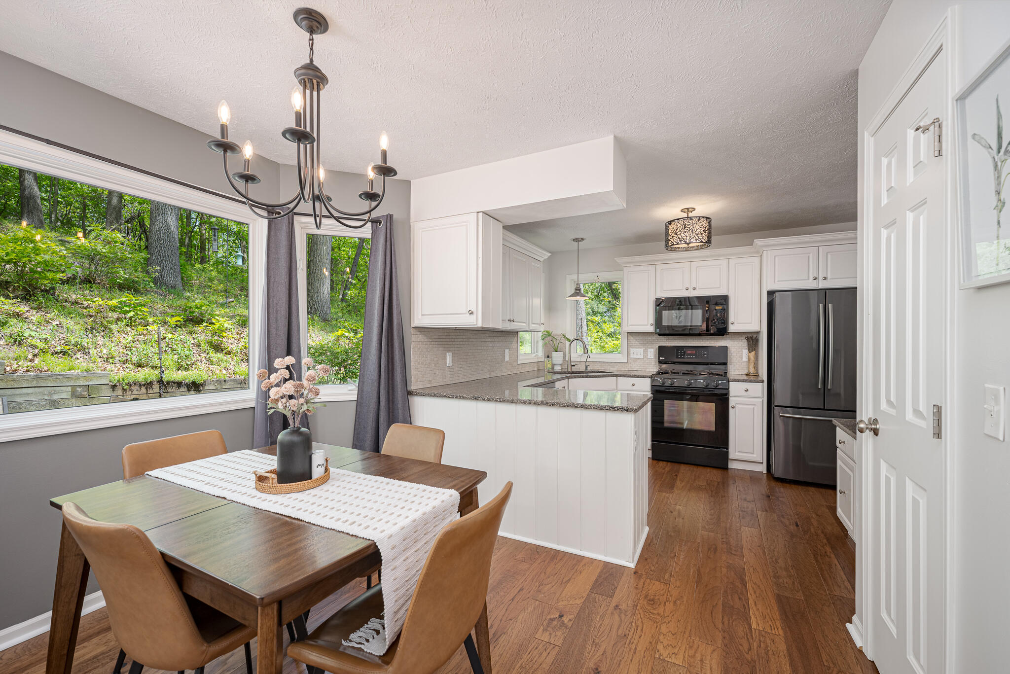 144 Pettis Avenue SE Ada MI 49301