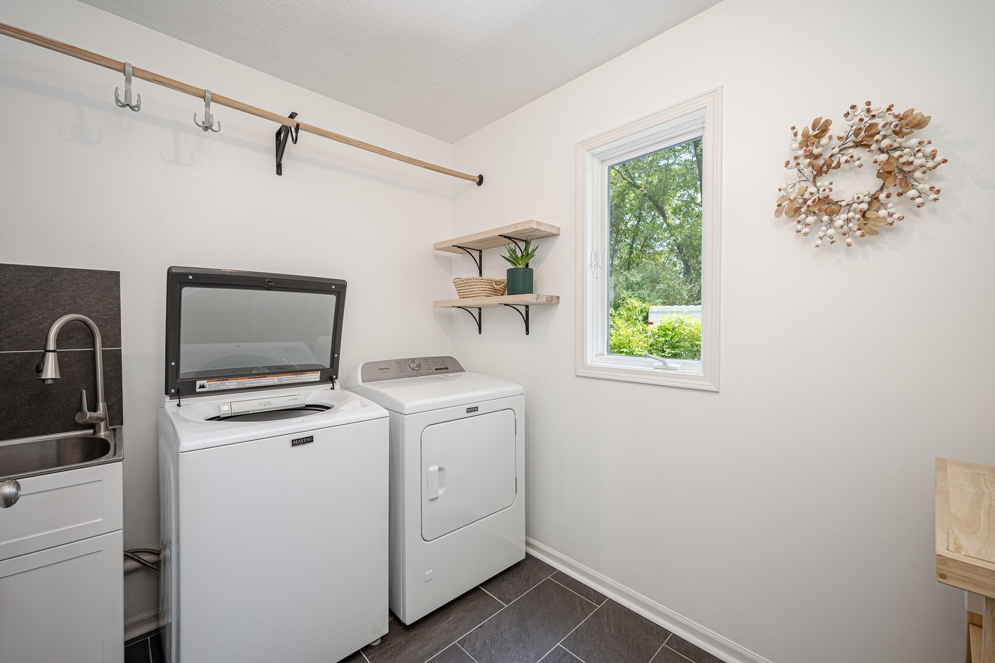 144 Pettis Avenue SE Ada MI 49301