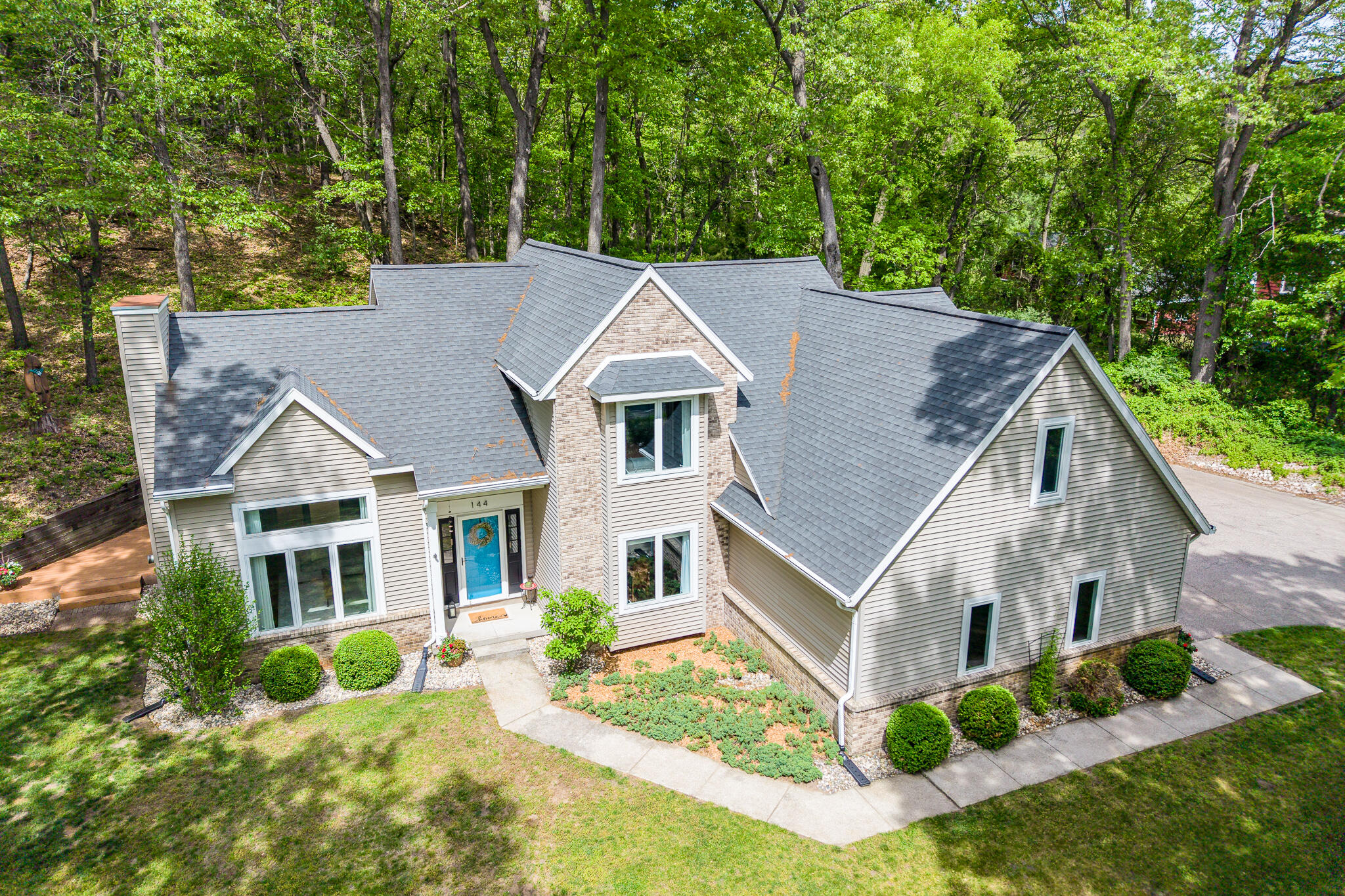 144 Pettis Avenue SE Ada MI 49301
