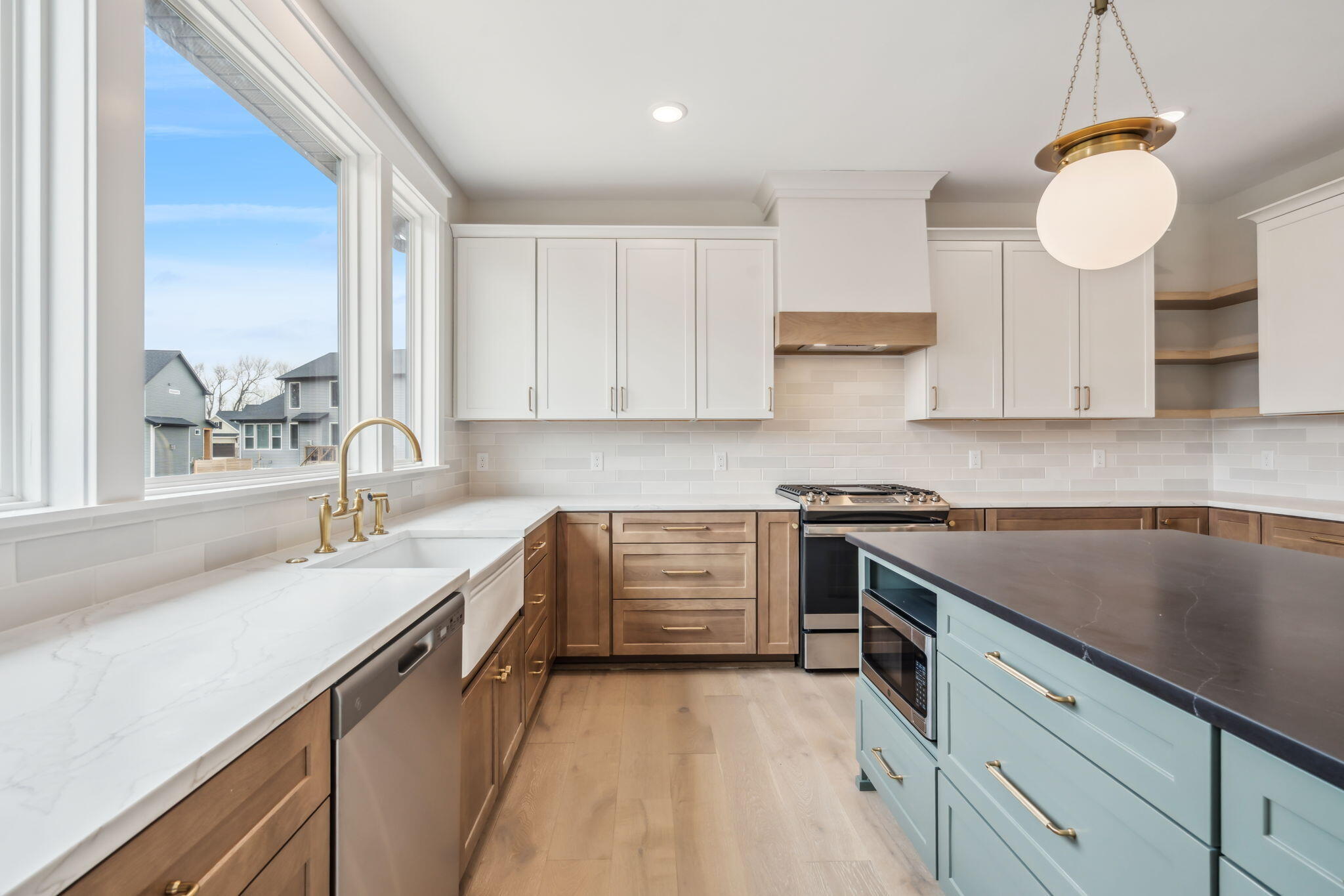 3435 Fulton Street NE Grand Rapids MI 49546