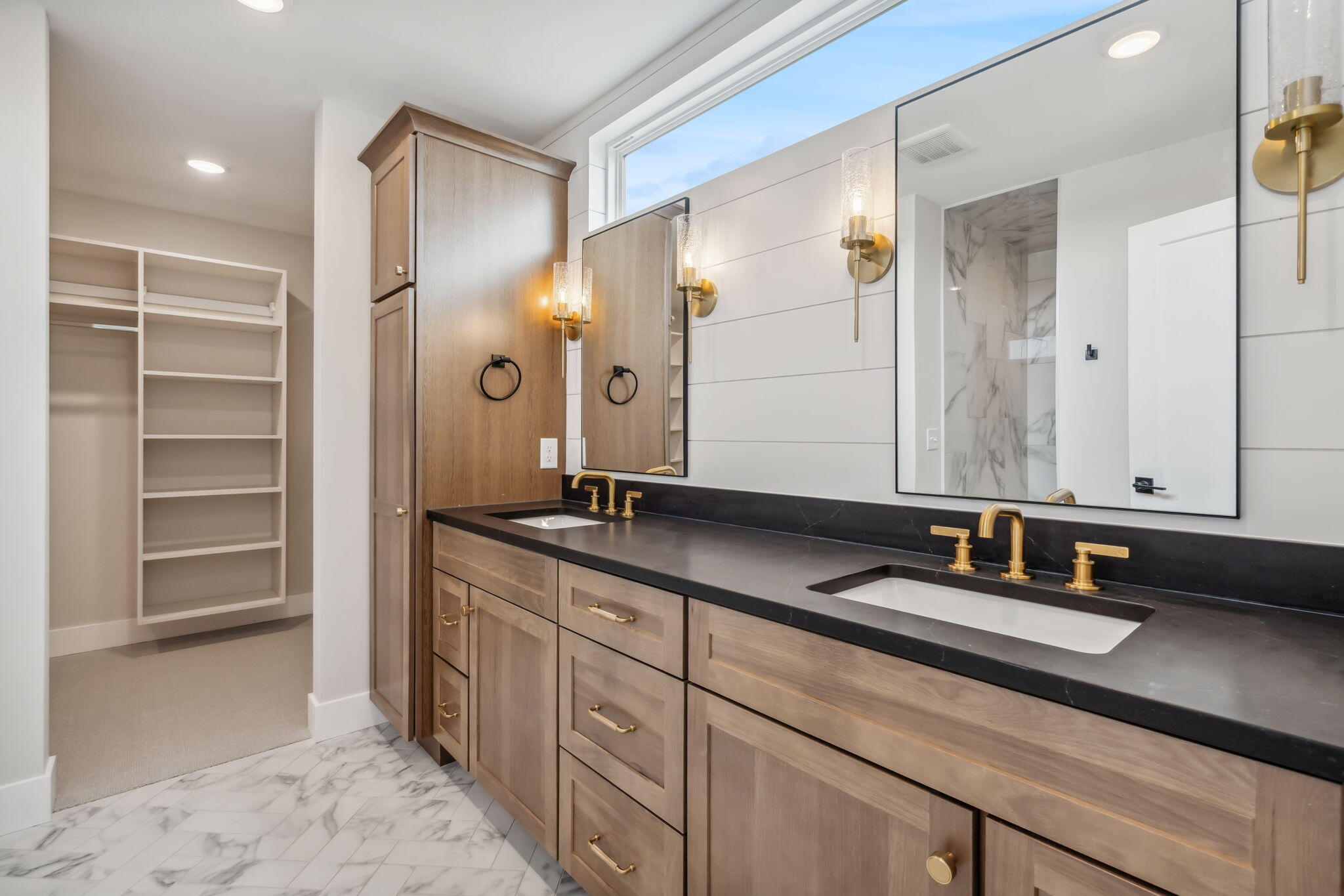 3435 Fulton Street NE Grand Rapids MI 49546