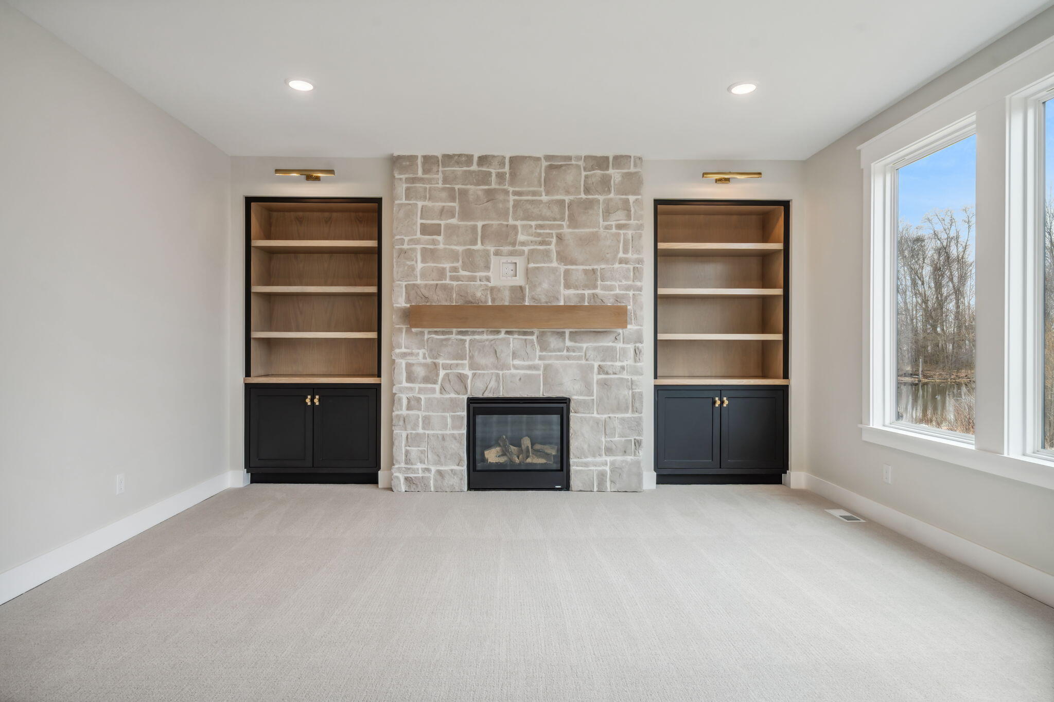 3435 Fulton Street NE Grand Rapids MI 49546