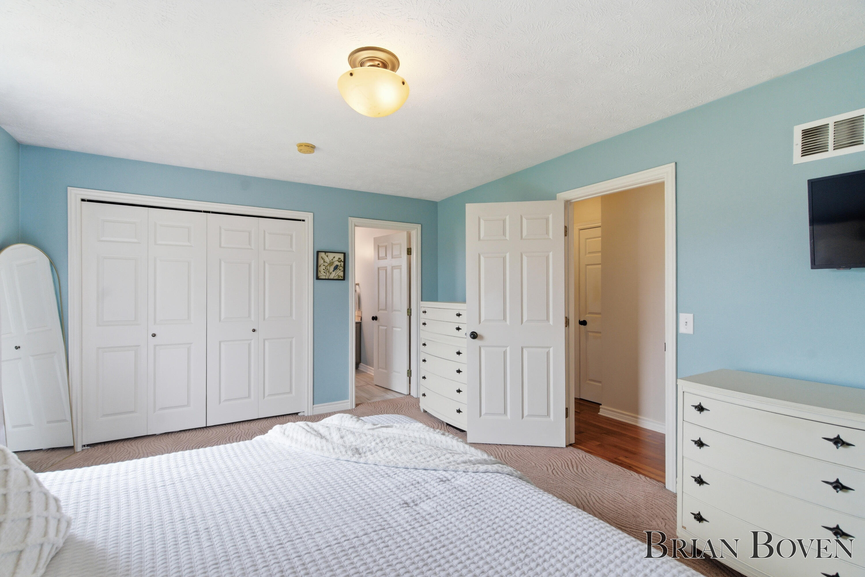 7631 Hessler Drive NE Rockford MI 49341