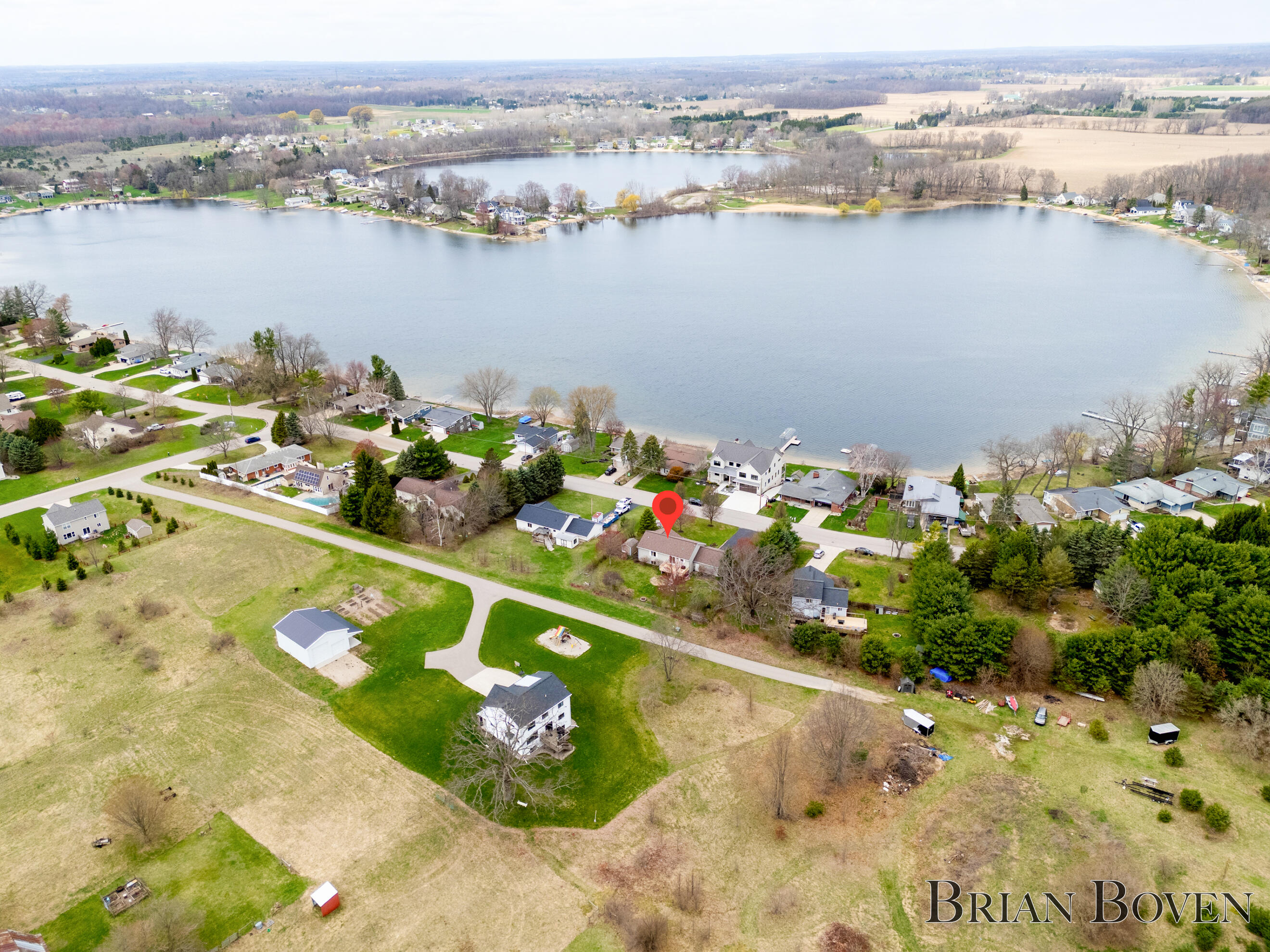 7631 Hessler Drive NE Rockford MI 49341