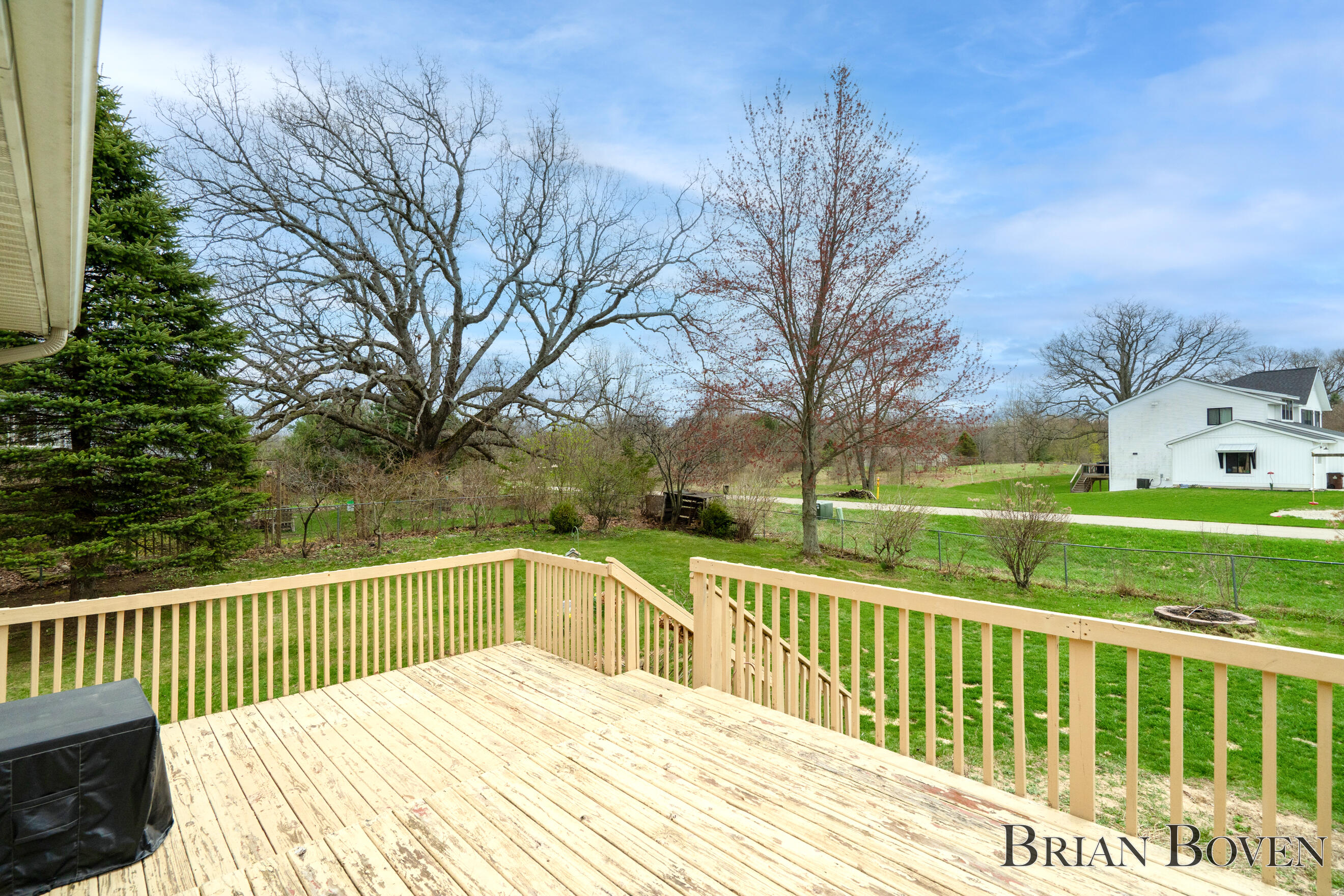 7631 Hessler Drive NE Rockford MI 49341