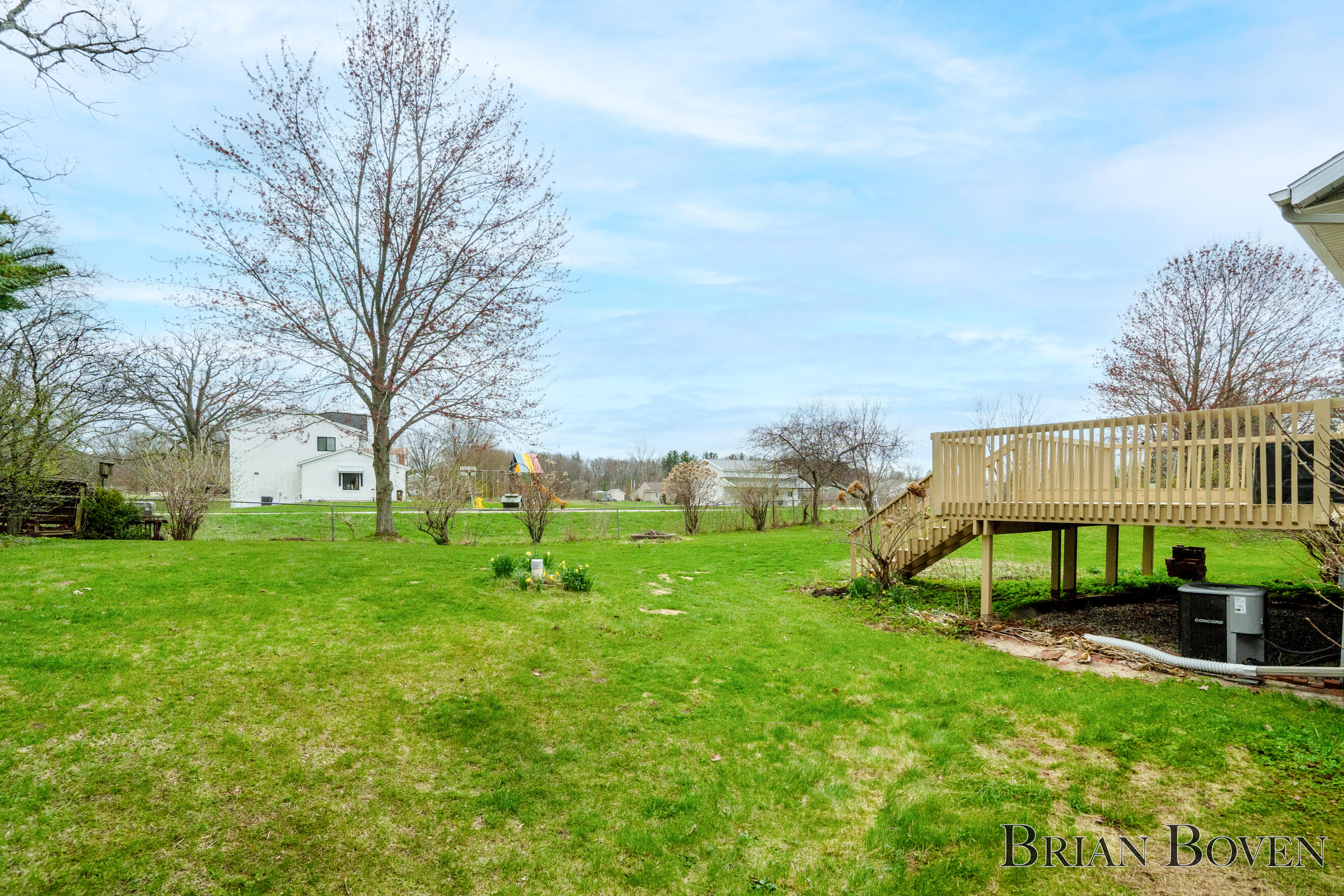 7631 Hessler Drive NE Rockford MI 49341