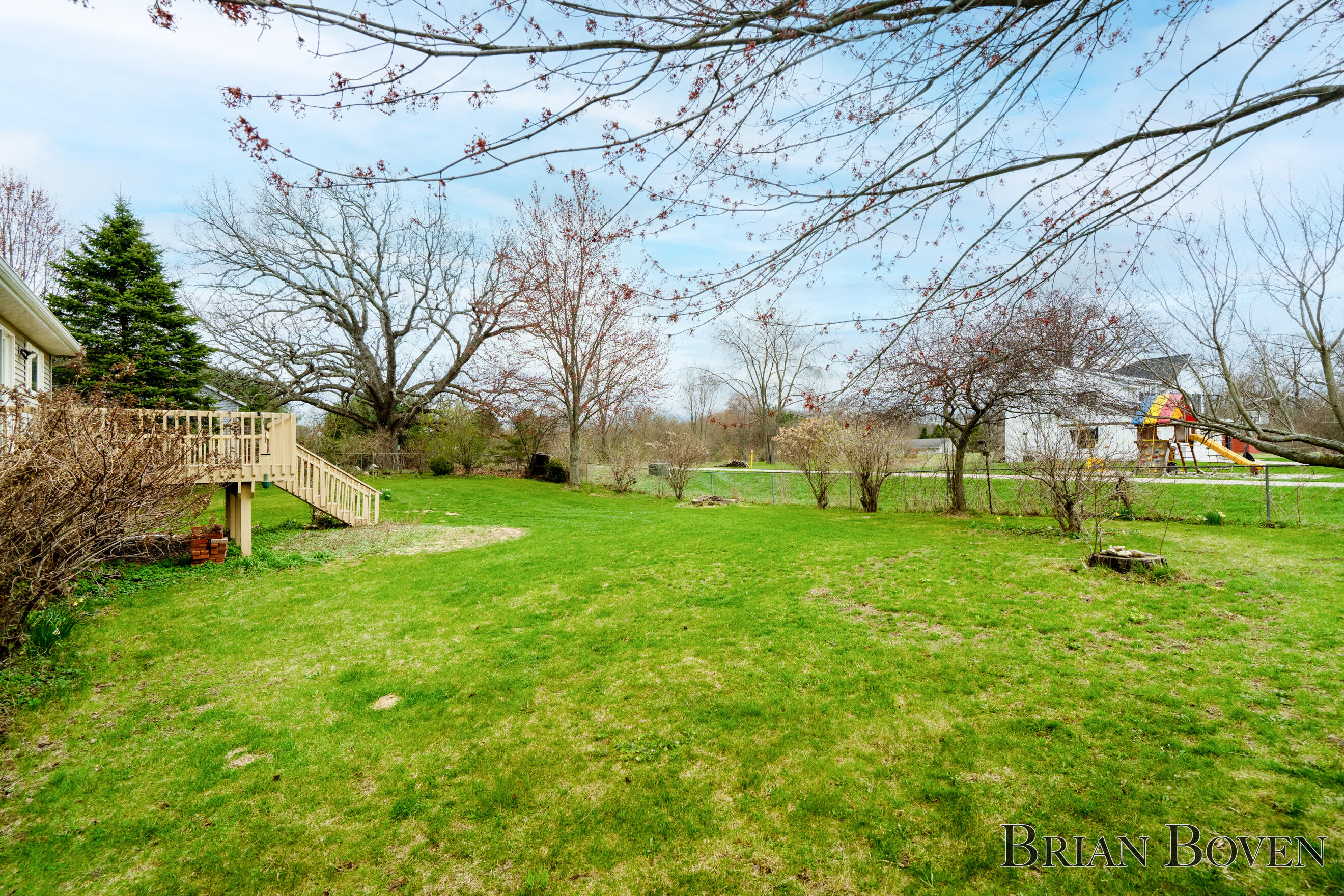 7631 Hessler Drive NE Rockford MI 49341