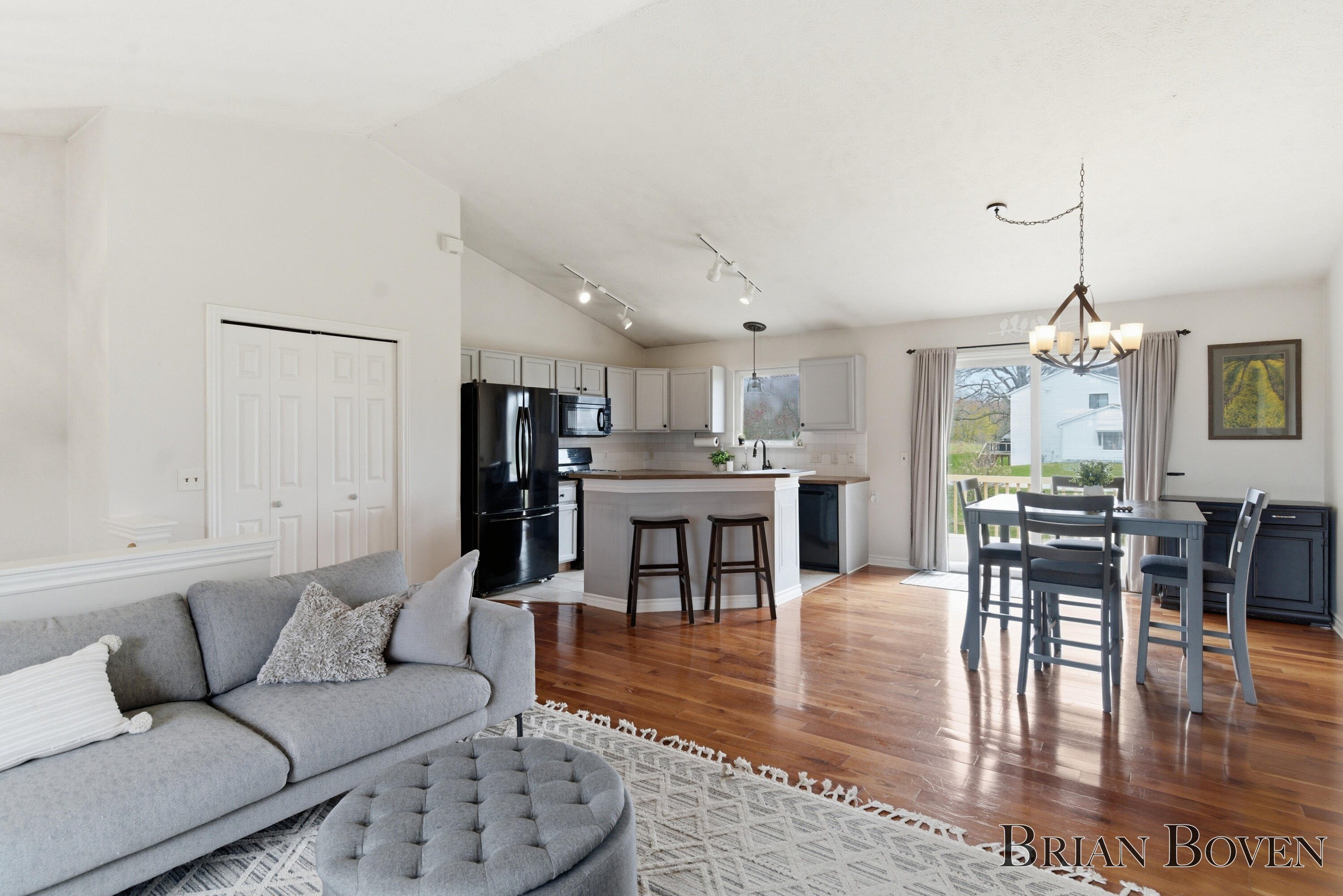 7631 Hessler Drive NE Rockford MI 49341