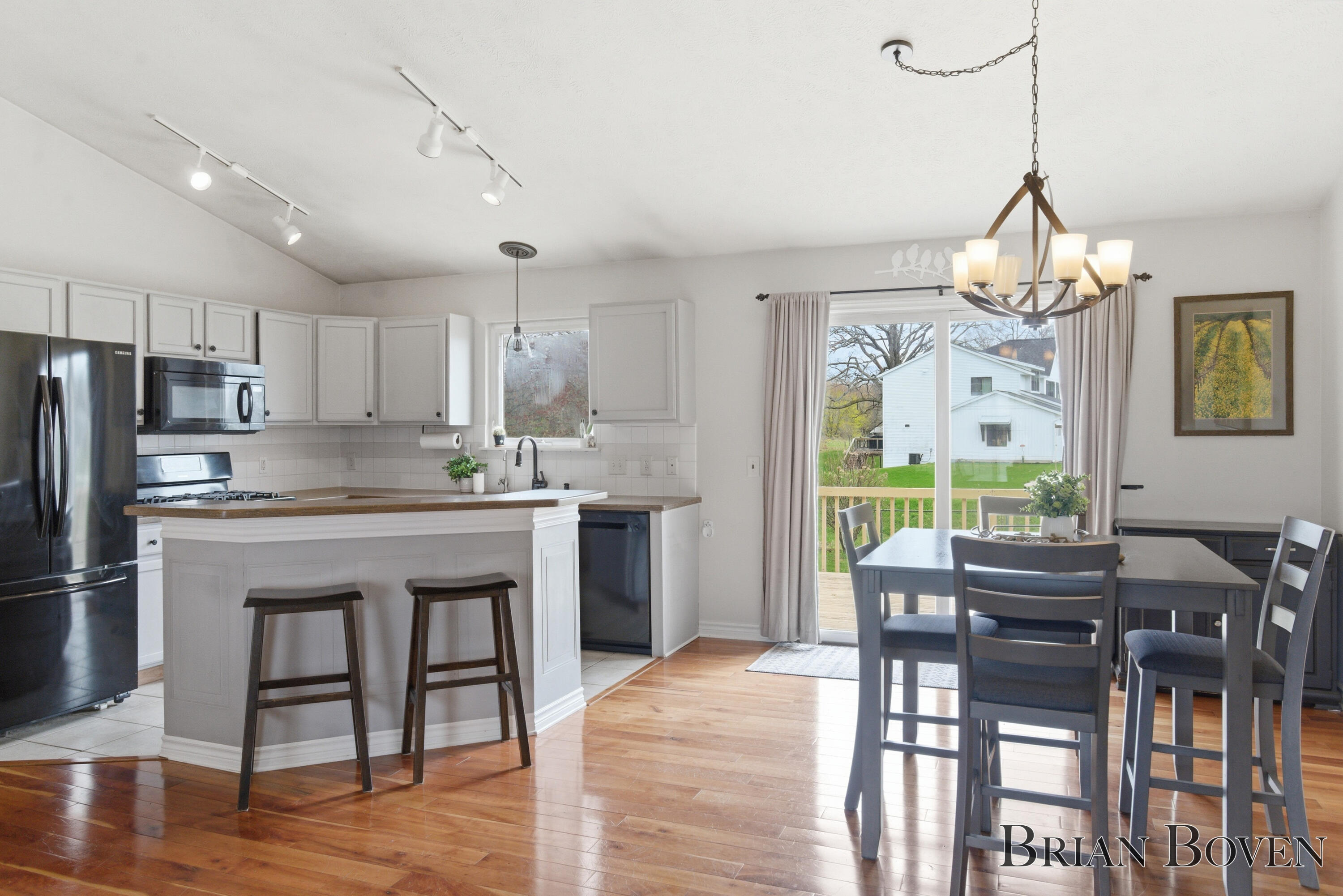 7631 Hessler Drive NE Rockford MI 49341