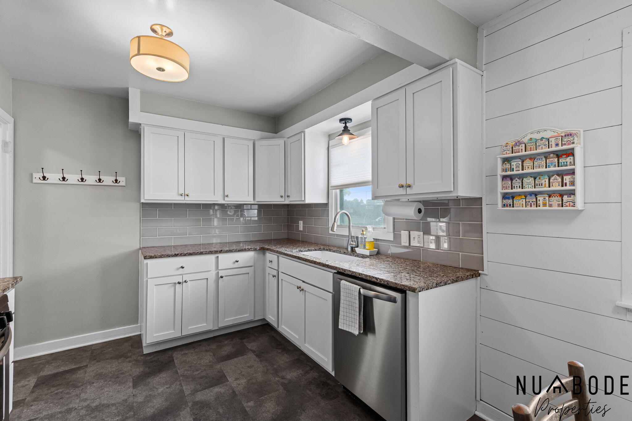2114 Kalamazoo Avenue SE Grand Rapids MI 49507