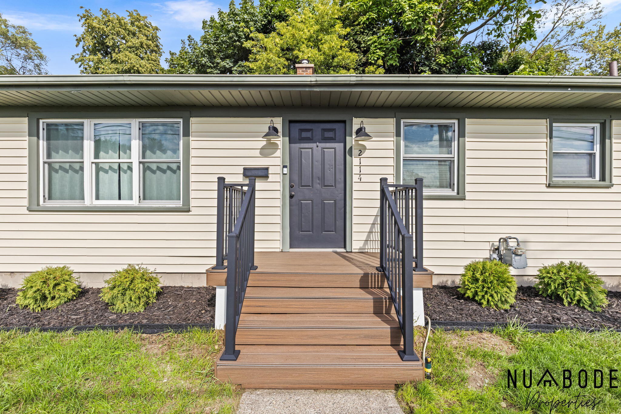 2114 Kalamazoo Avenue SE Grand Rapids MI 49507