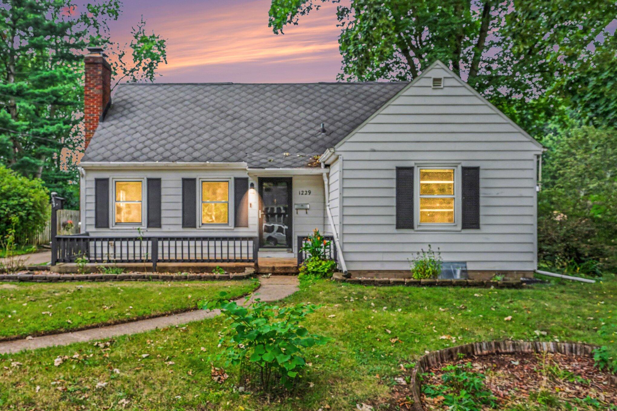 1229 N Fletcher Avenue Kalamazoo MI 49006