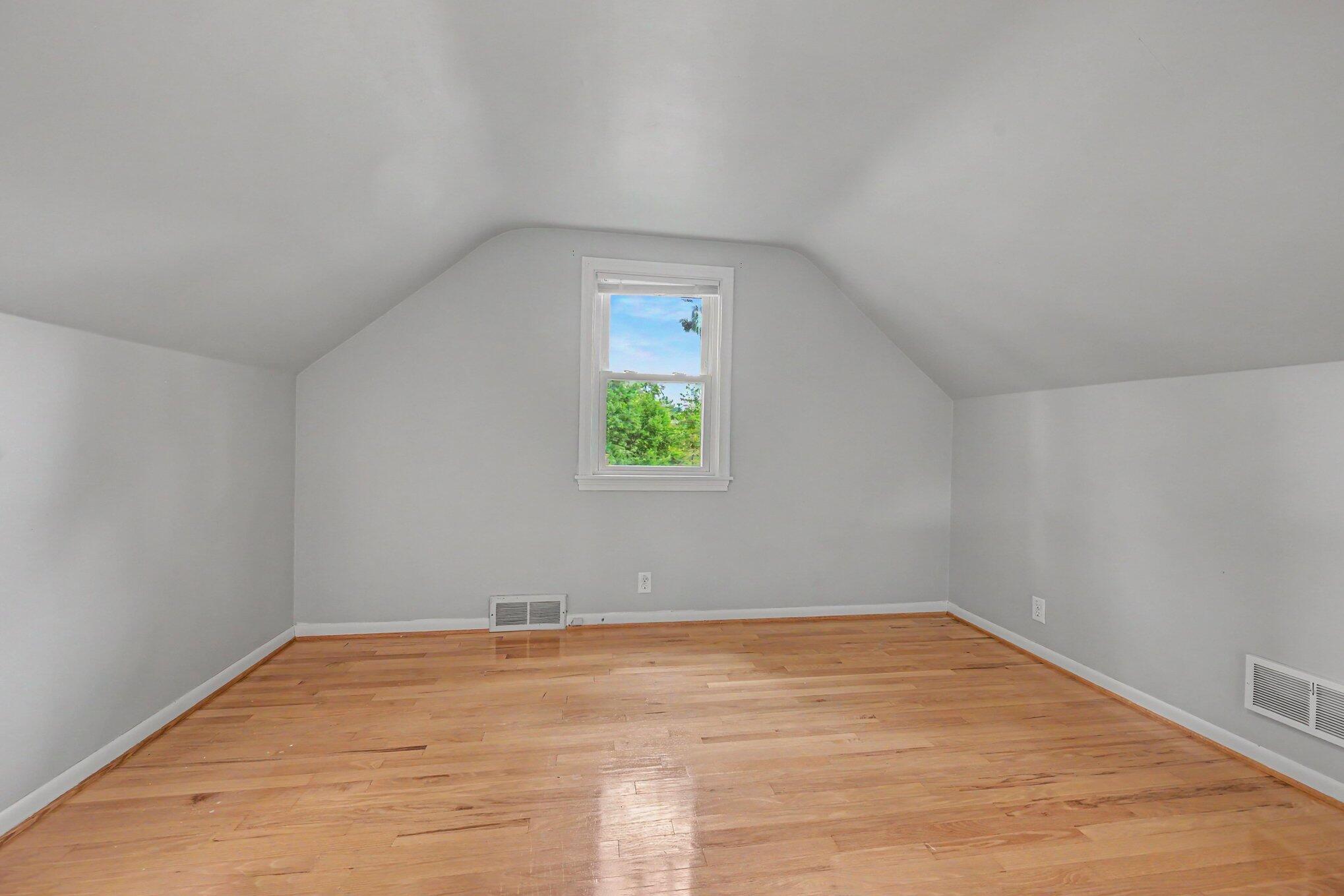 1229 N Fletcher Avenue Kalamazoo MI 49006