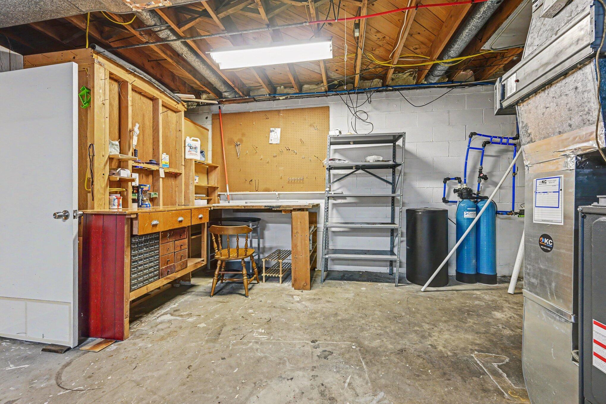 1229 N Fletcher Avenue Kalamazoo MI 49006
