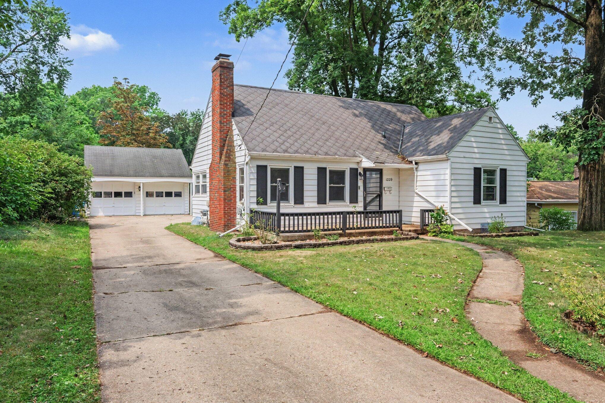 1229 N Fletcher Avenue Kalamazoo MI 49006