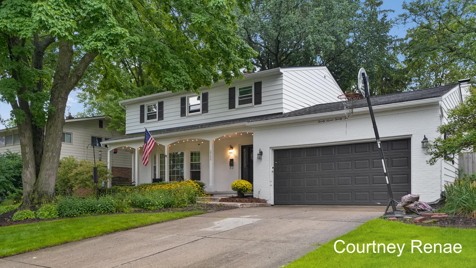 2726 Hampshire Boulevard SE East Grand Rapids MI 49506