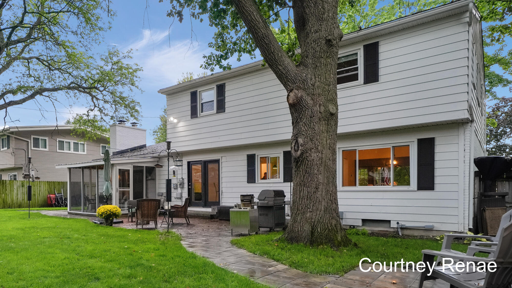 2726 Hampshire Boulevard SE East Grand Rapids MI 49506