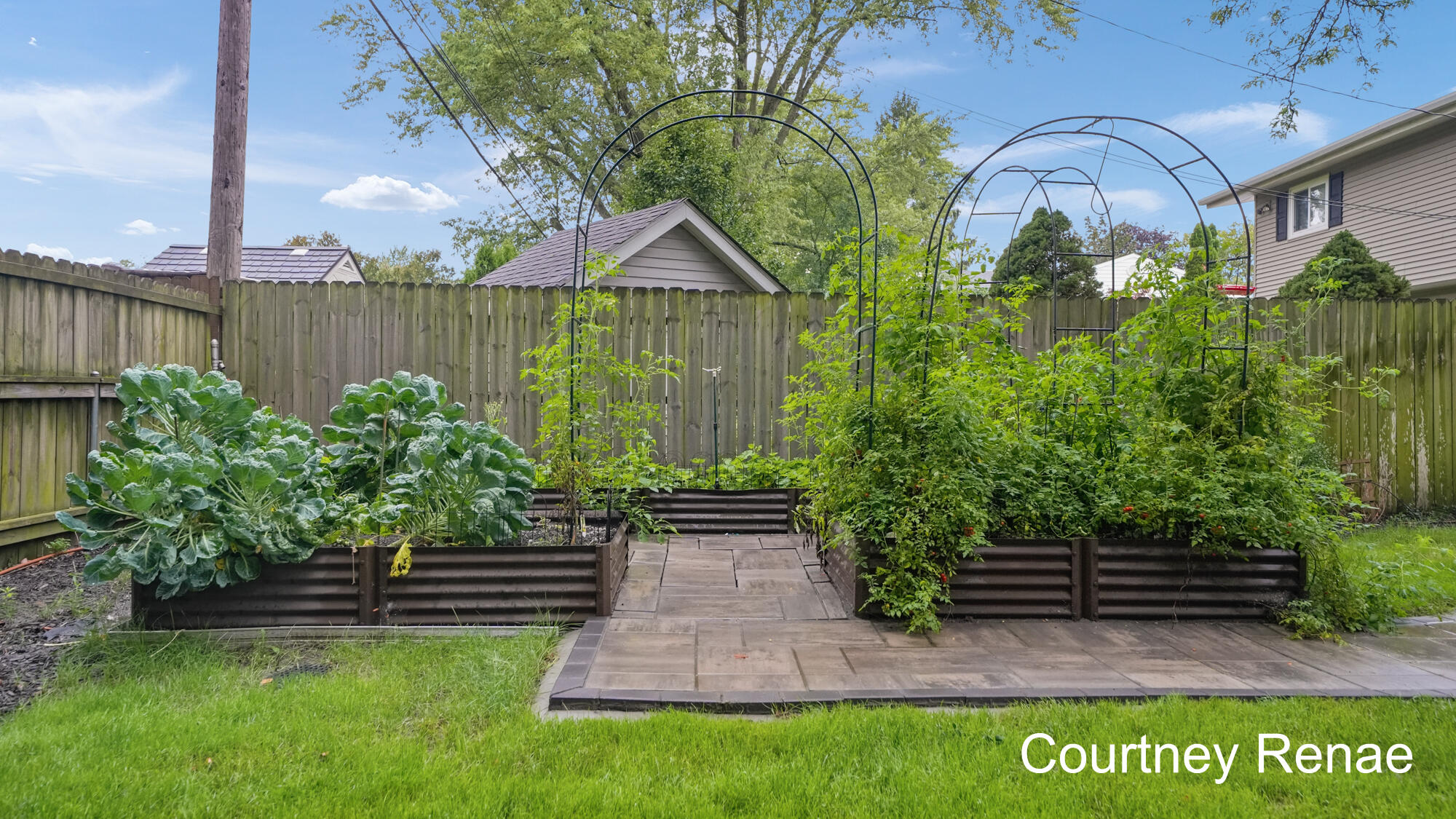 2726 Hampshire Boulevard SE East Grand Rapids MI 49506