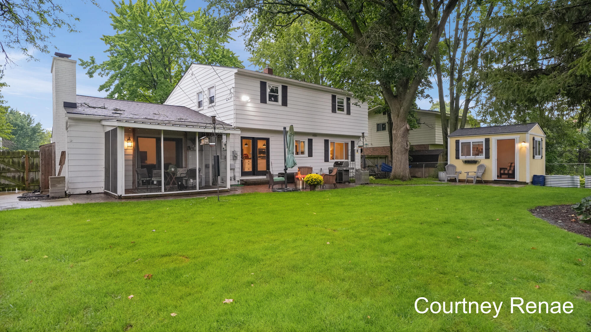 2726 Hampshire Boulevard SE East Grand Rapids MI 49506