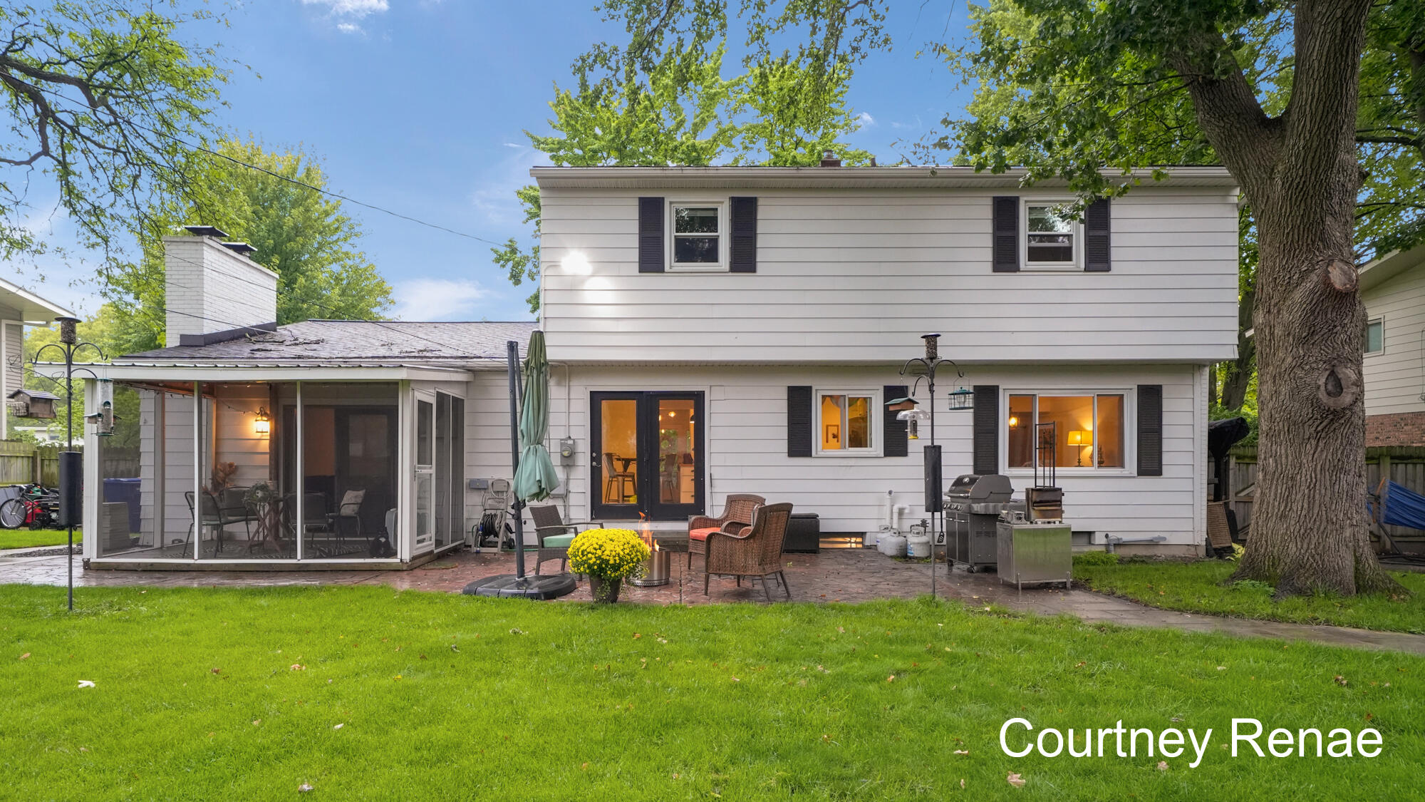2726 Hampshire Boulevard SE East Grand Rapids MI 49506