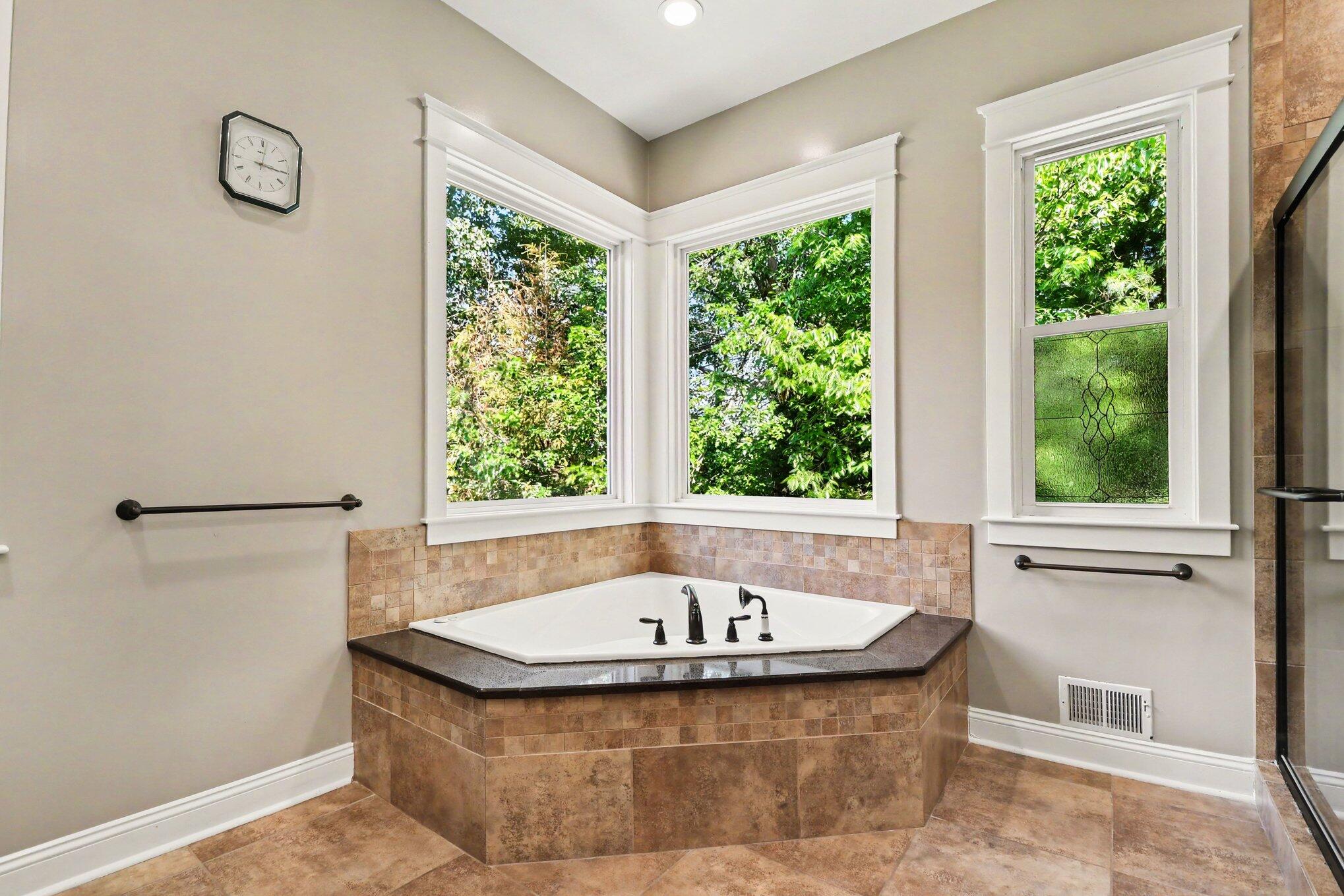 4994 Bluff Drive NE Grand Rapids MI 49525