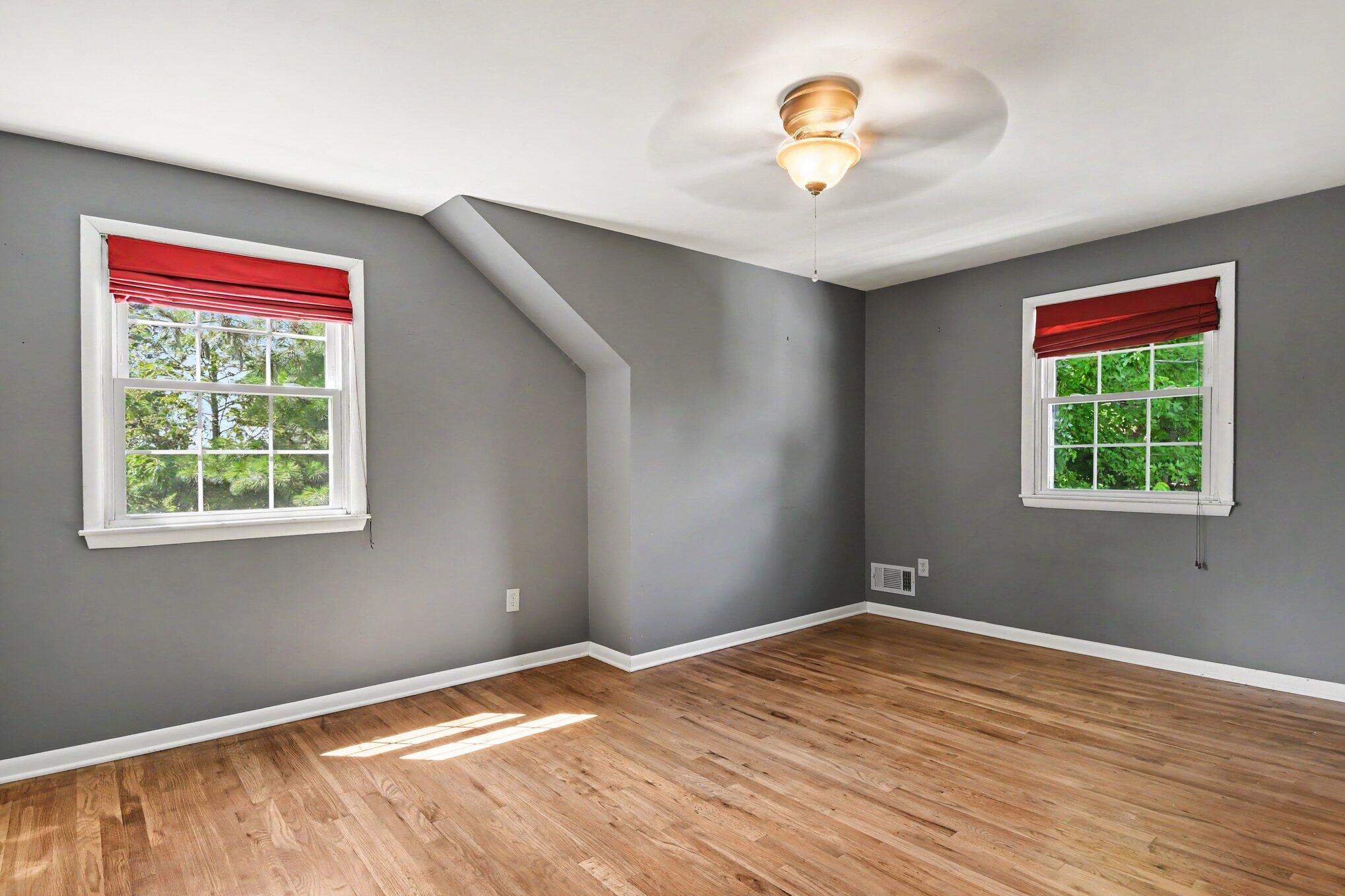 4994 Bluff Drive NE Grand Rapids MI 49525