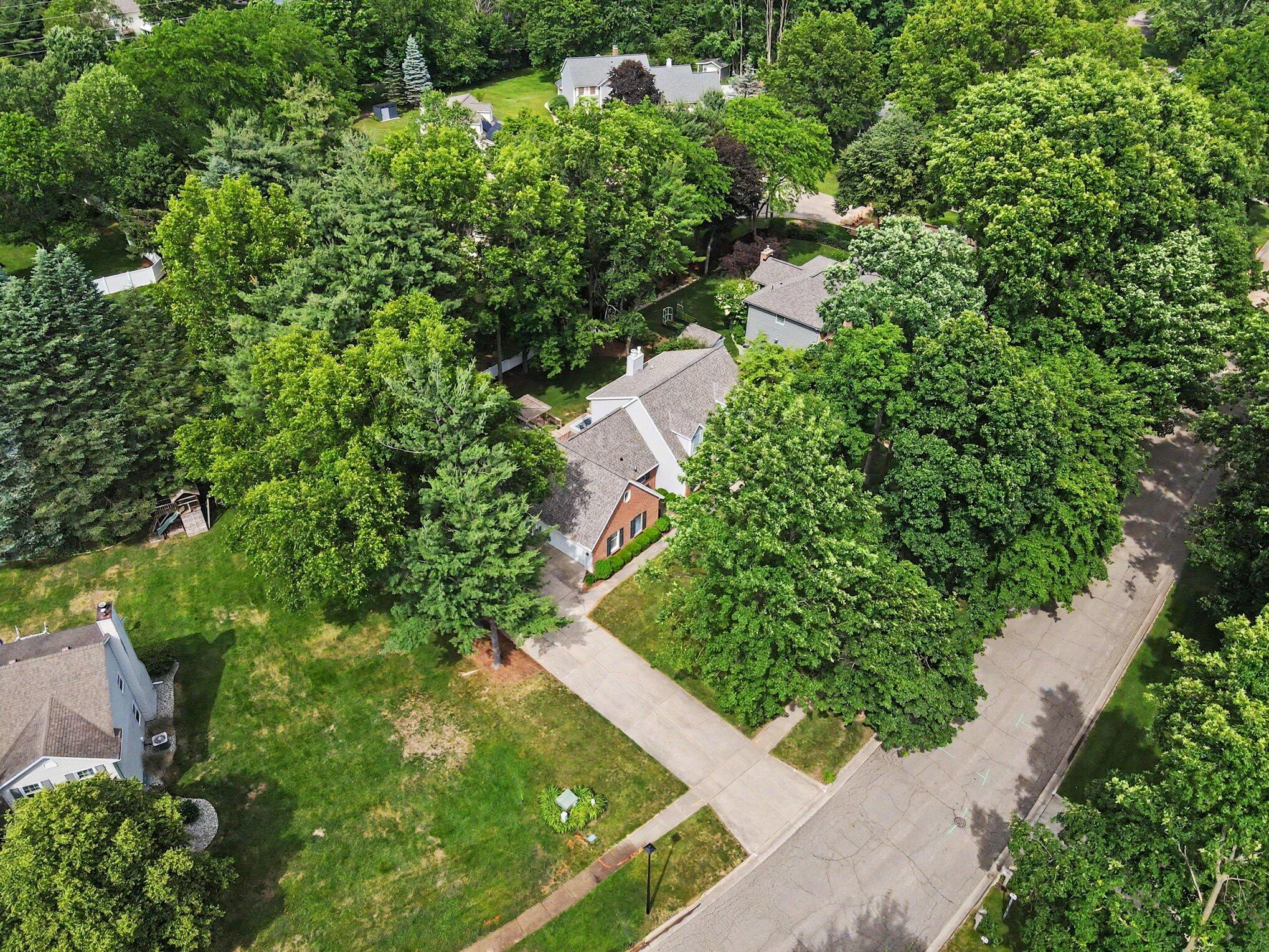 3020 Kalarama Avenue Portage MI 49024