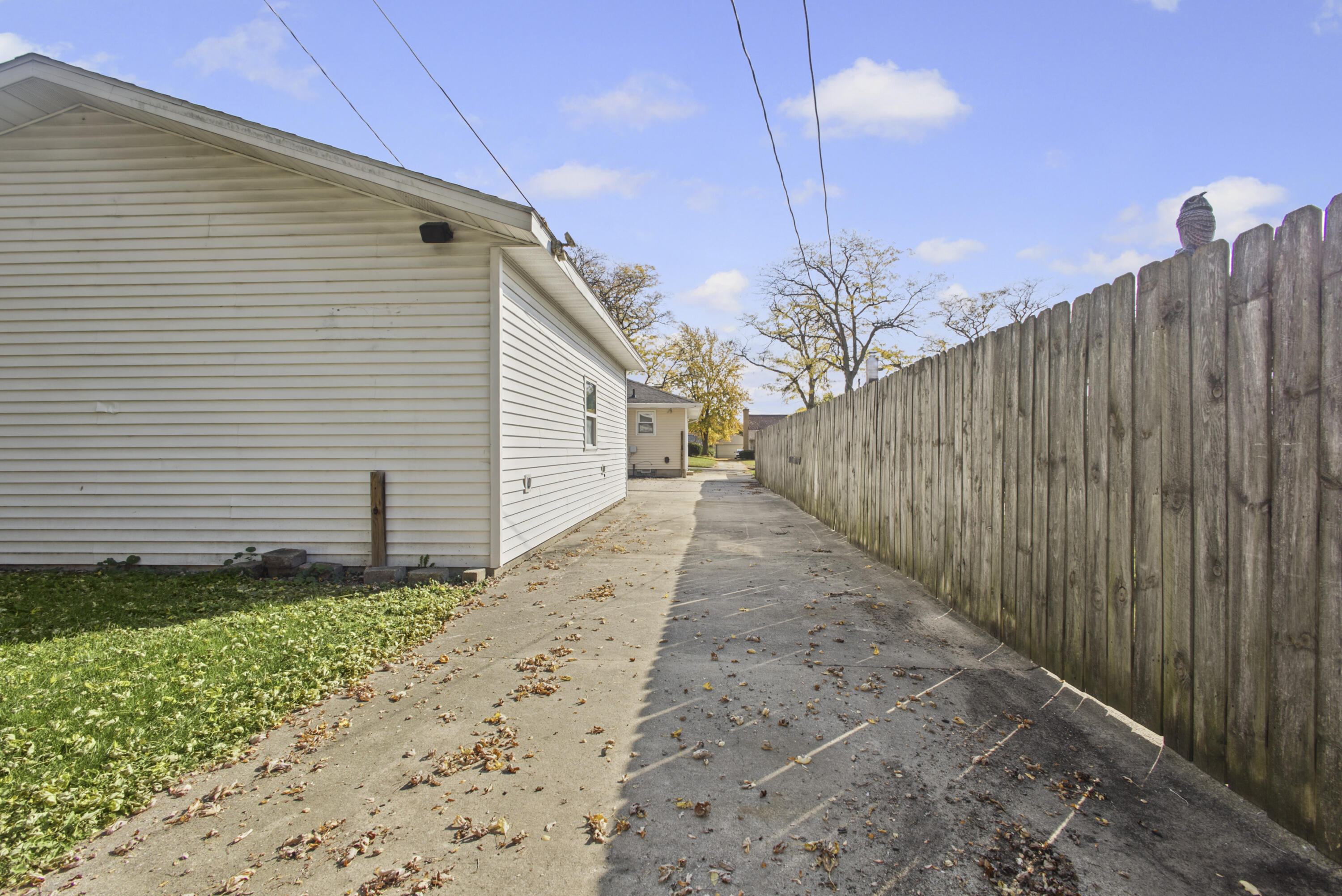 1031 Truxton Avenue NE Grand Rapids MI 49505