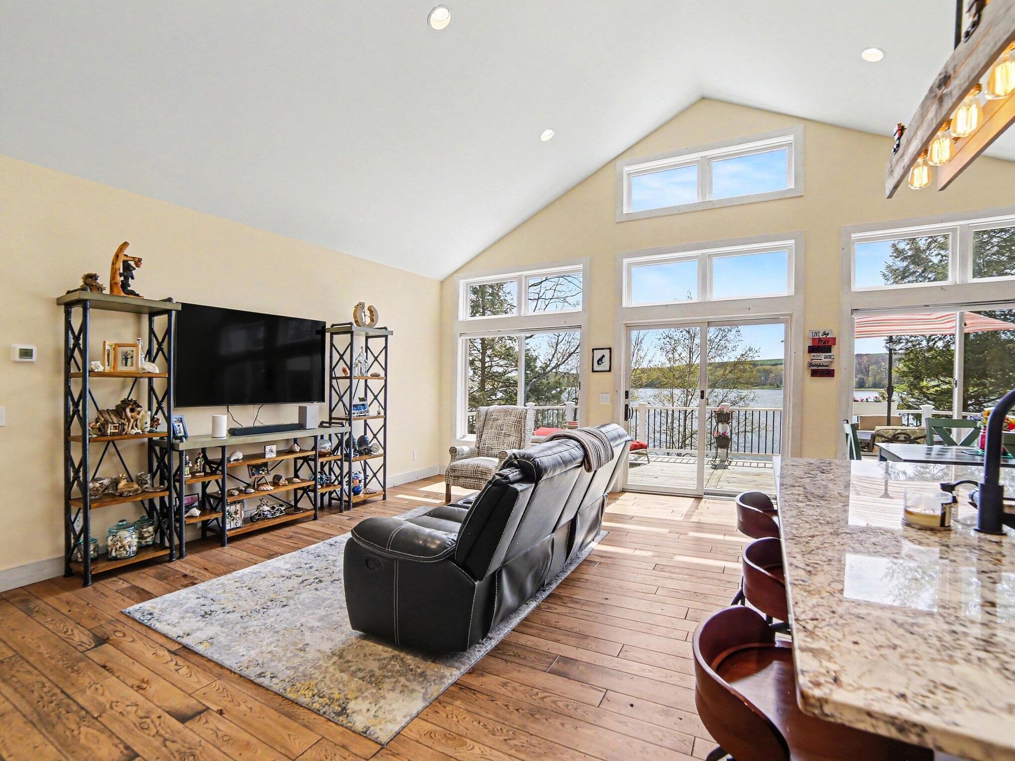 5203 W Bald Eagle Drive Ludington MI 49431
