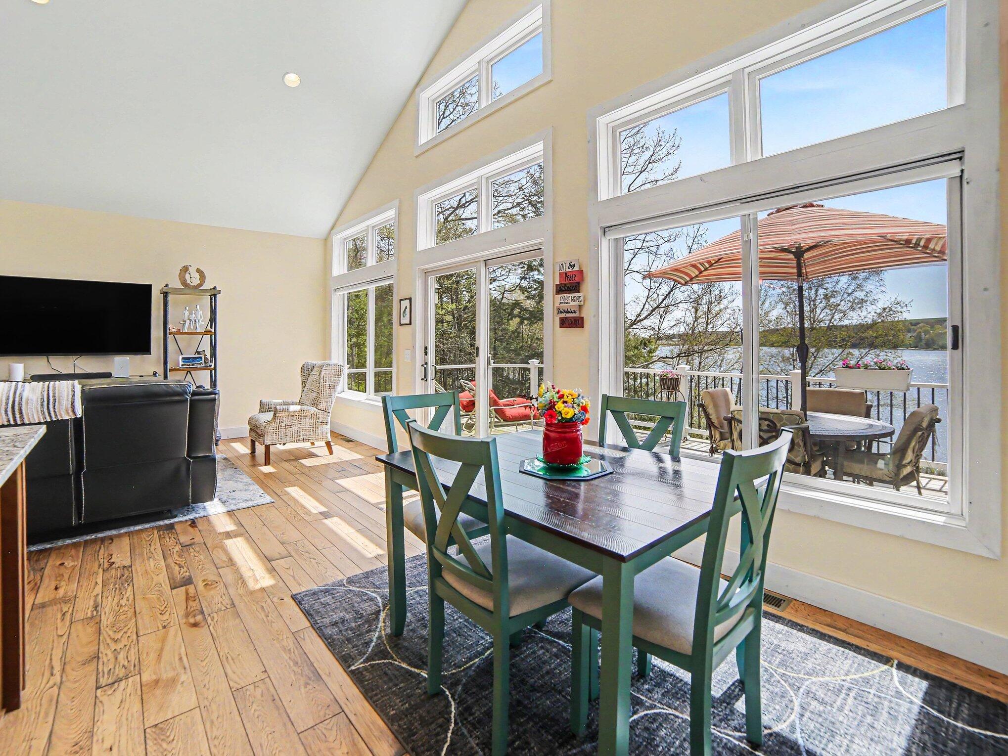 5203 W Bald Eagle Drive Ludington MI 49431