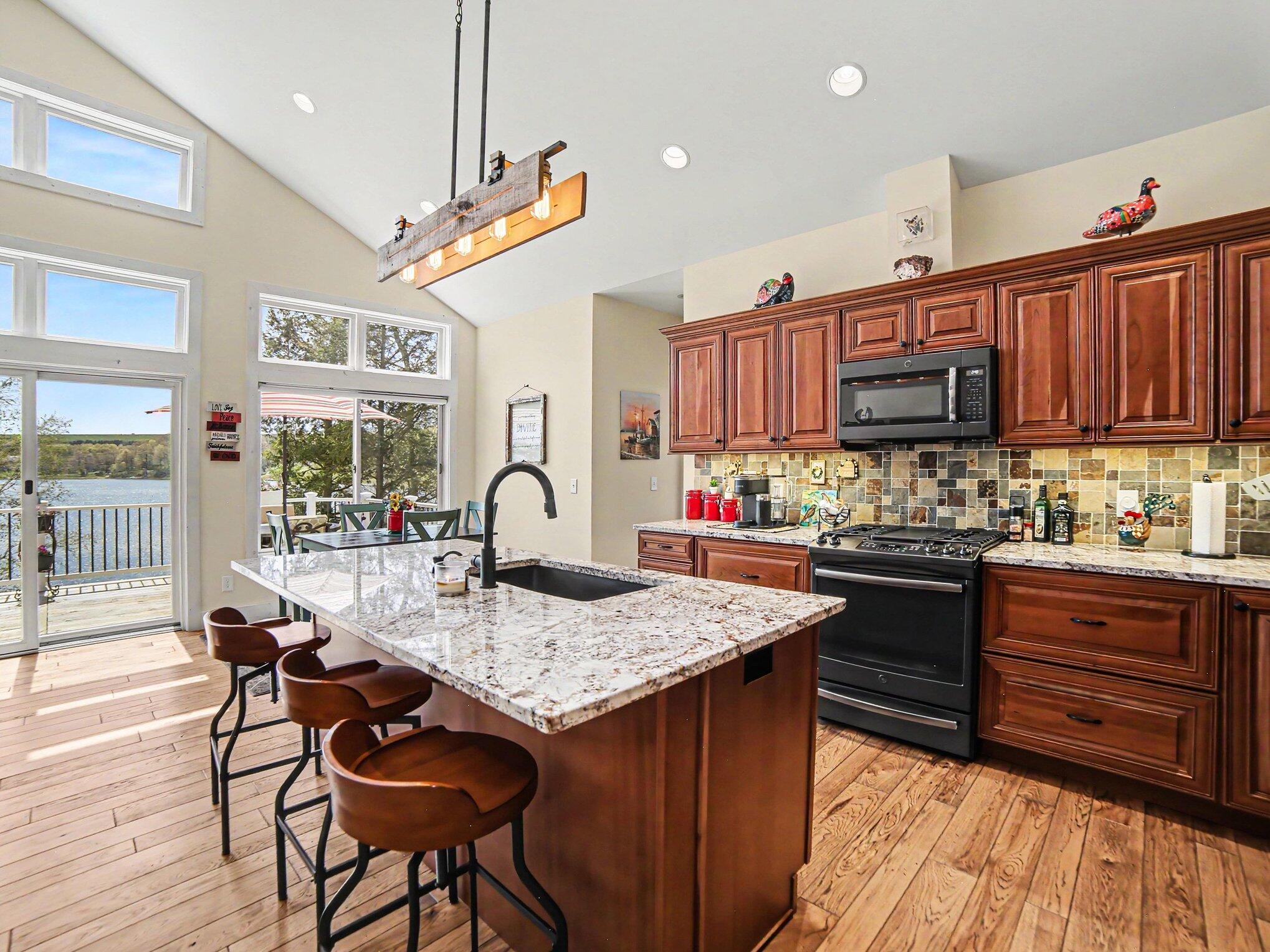5203 W Bald Eagle Drive Ludington MI 49431