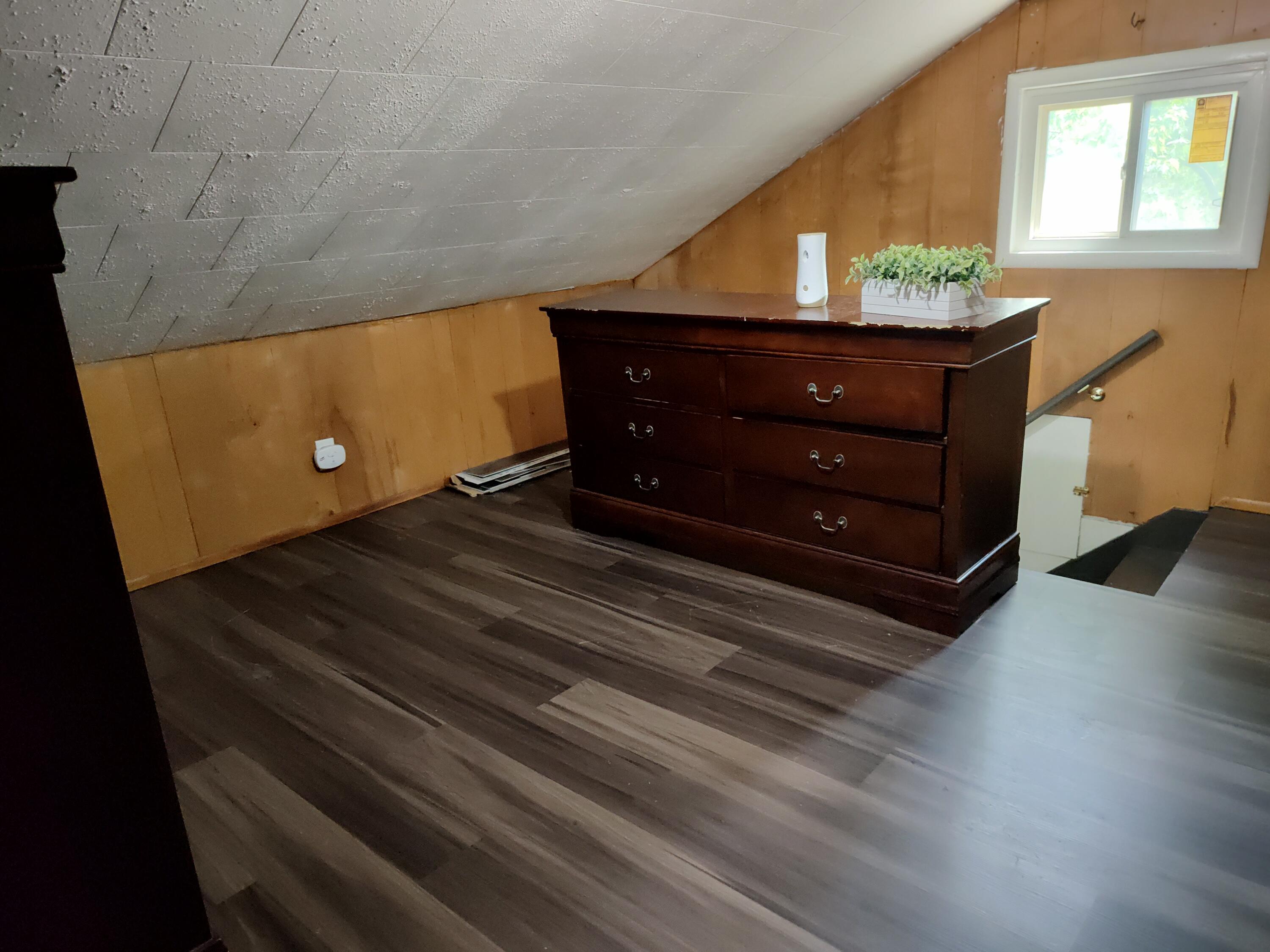 2214 Kenilworth Avenue Kalamazoo MI 49048