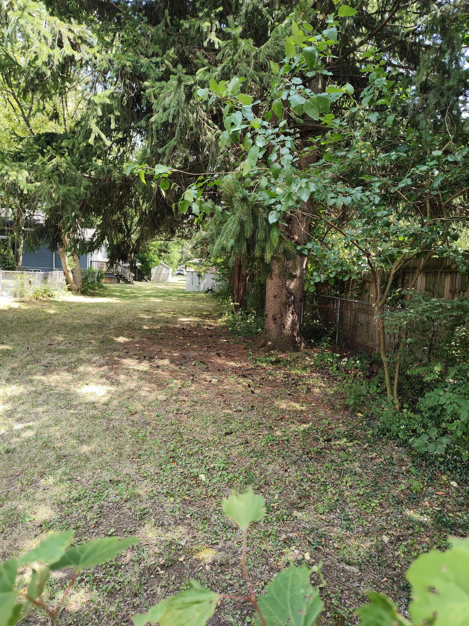2214 Kenilworth Avenue Kalamazoo MI 49048