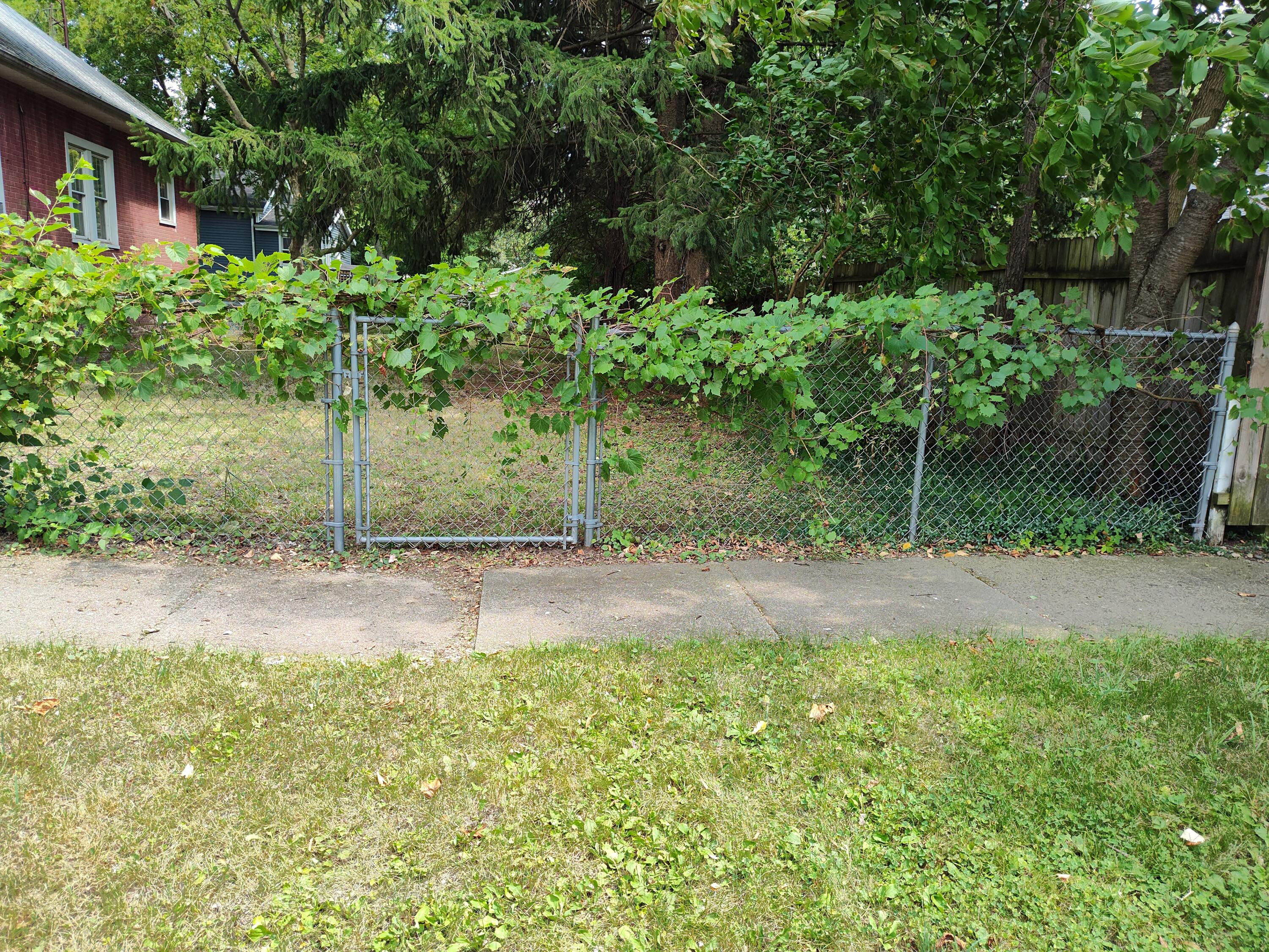 2214 Kenilworth Avenue Kalamazoo MI 49048