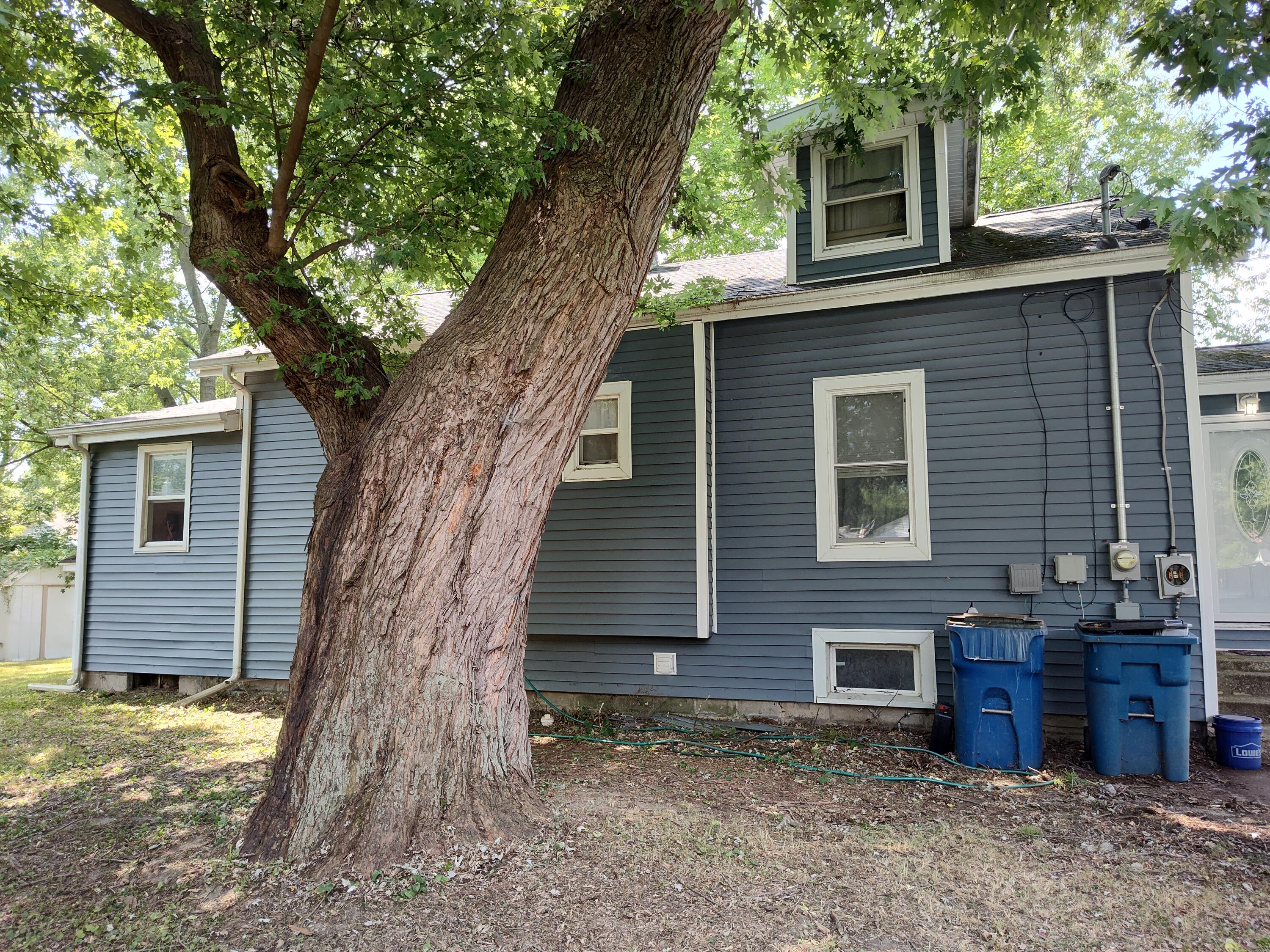 2214 Kenilworth Avenue Kalamazoo MI 49048