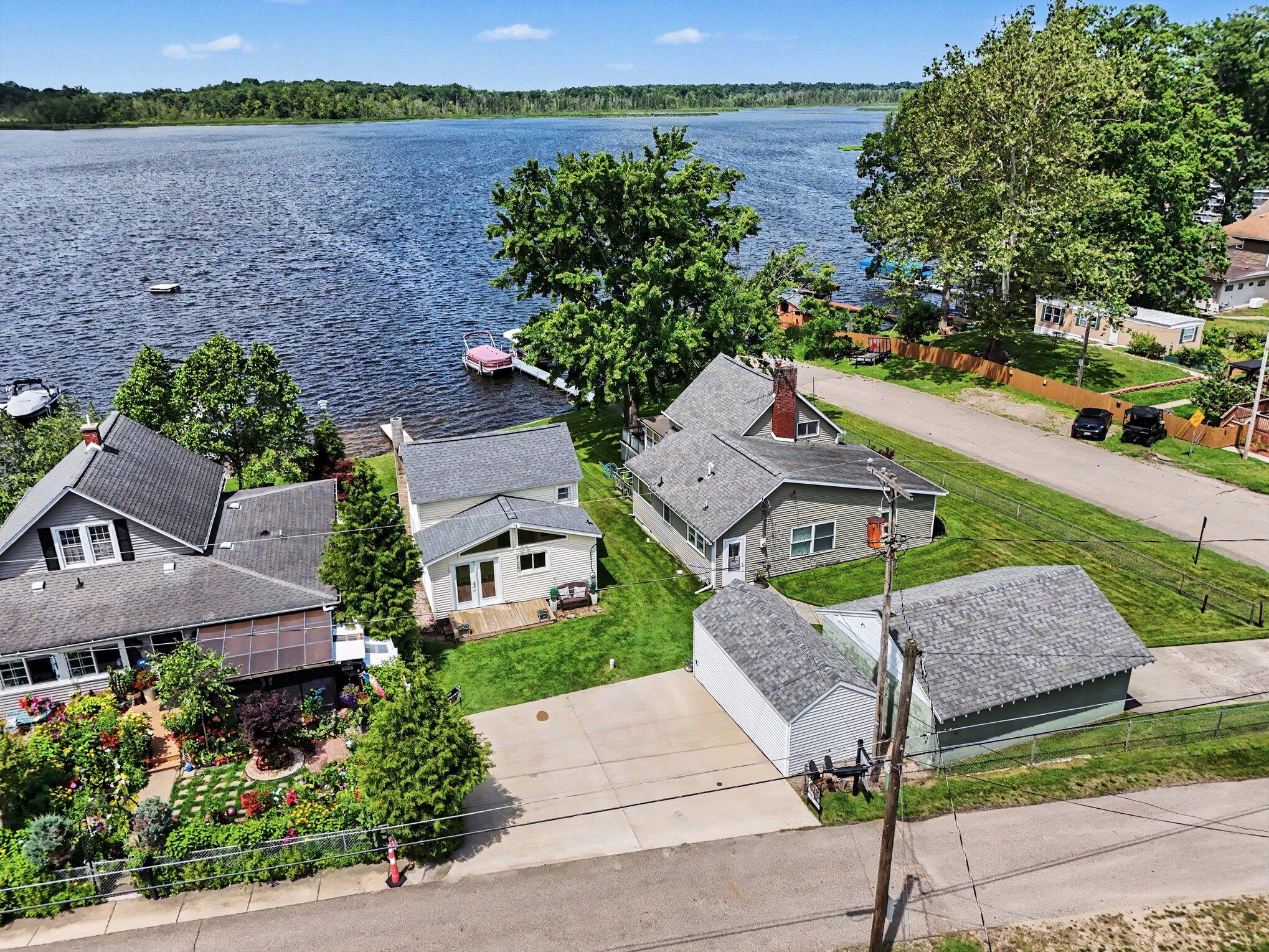 51520 Fish Lake Drive Marcellus MI 49067
