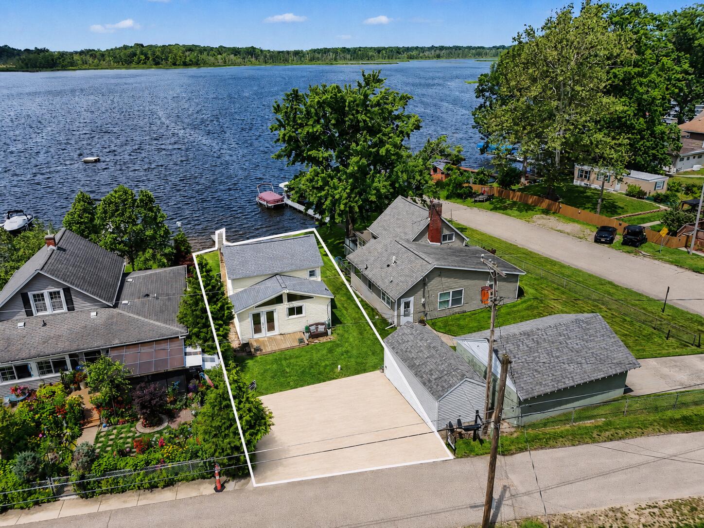 51520 Fish Lake Drive Marcellus MI 49067