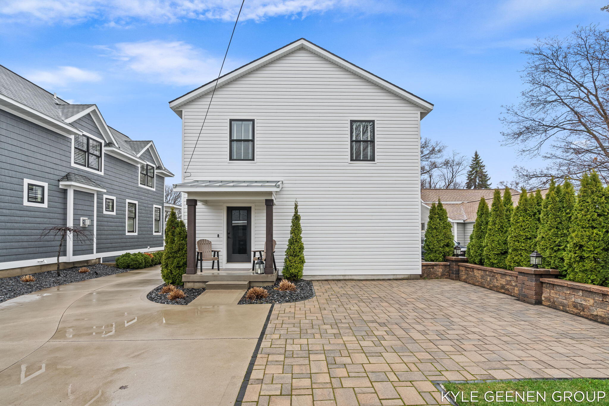 140 W 10th Street Holland MI 49423