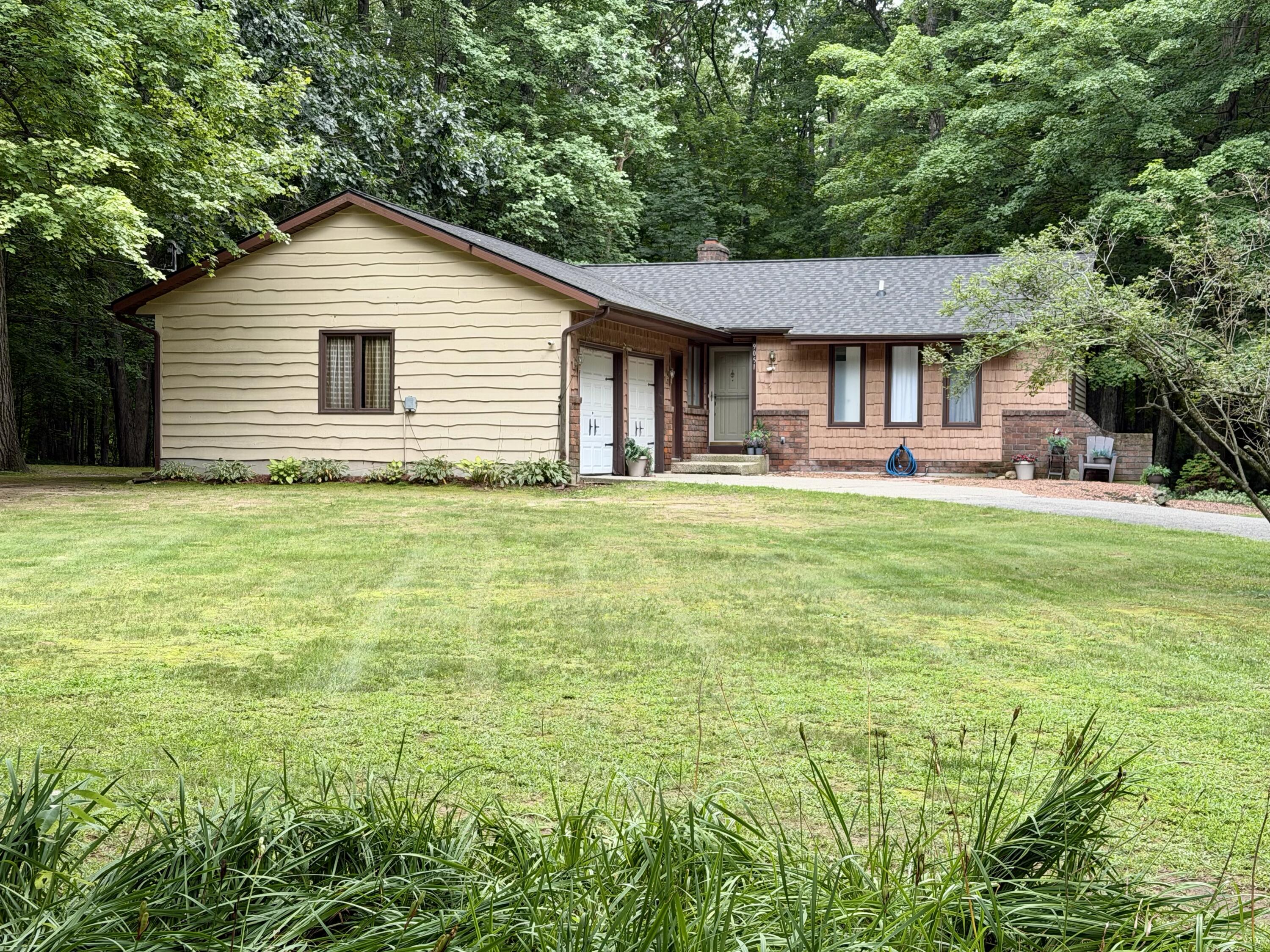 9051 Algoma Avenue NE Rockford MI 49341