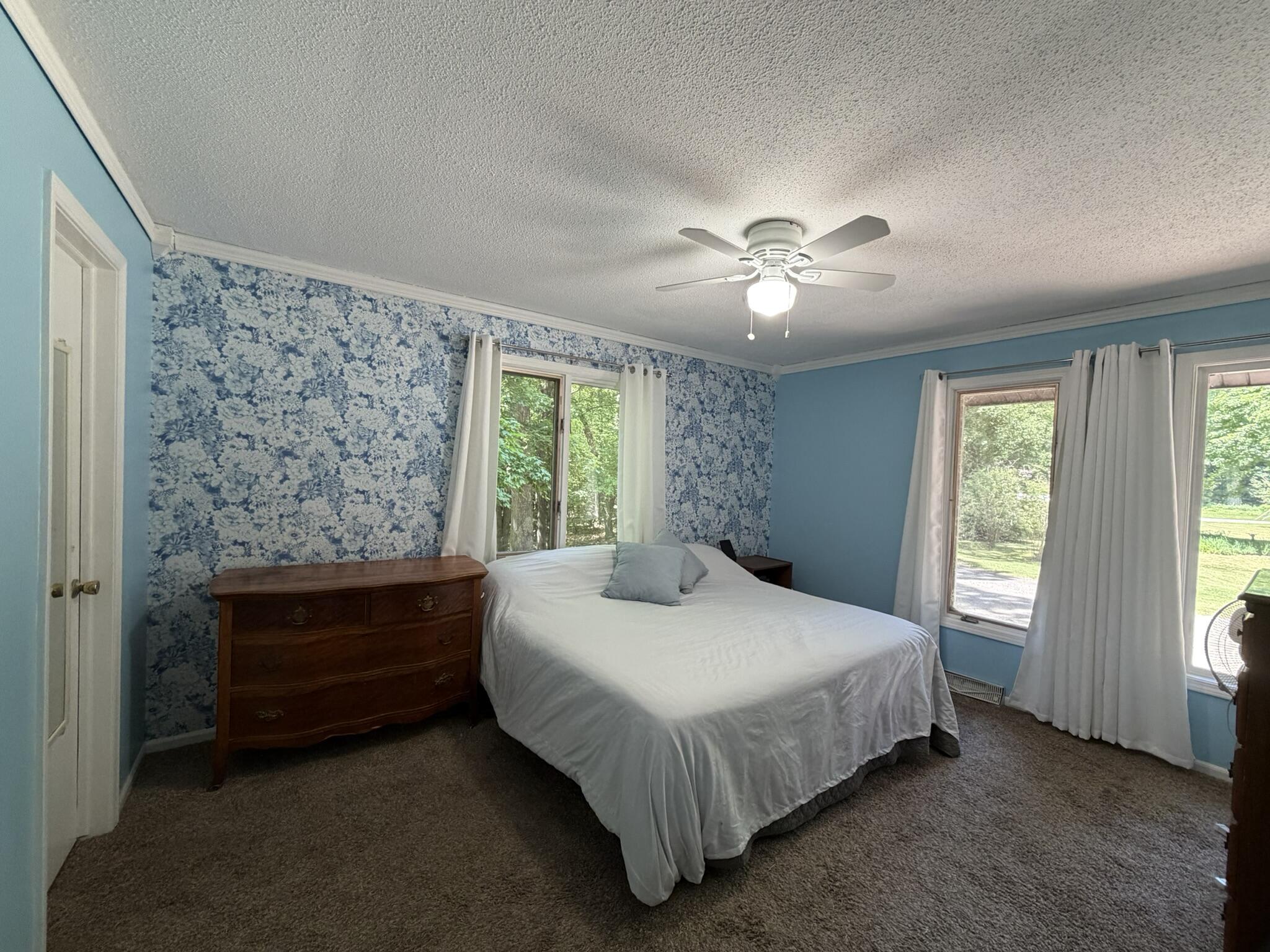 9051 Algoma Avenue NE Rockford MI 49341