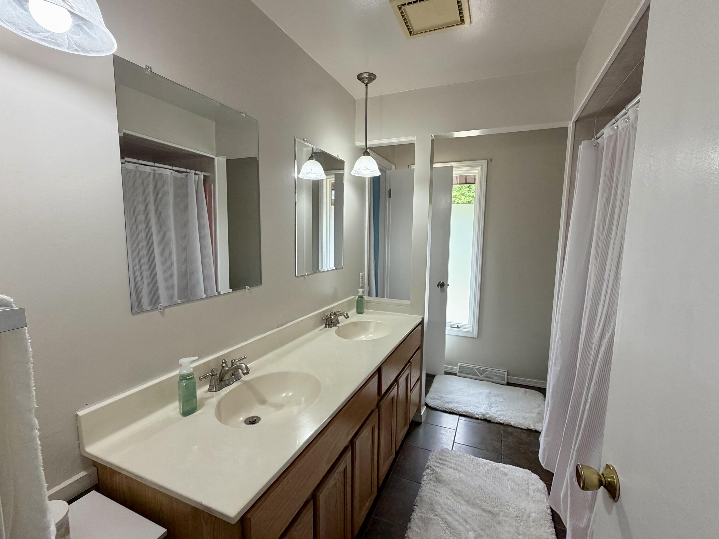 9051 Algoma Avenue NE Rockford MI 49341