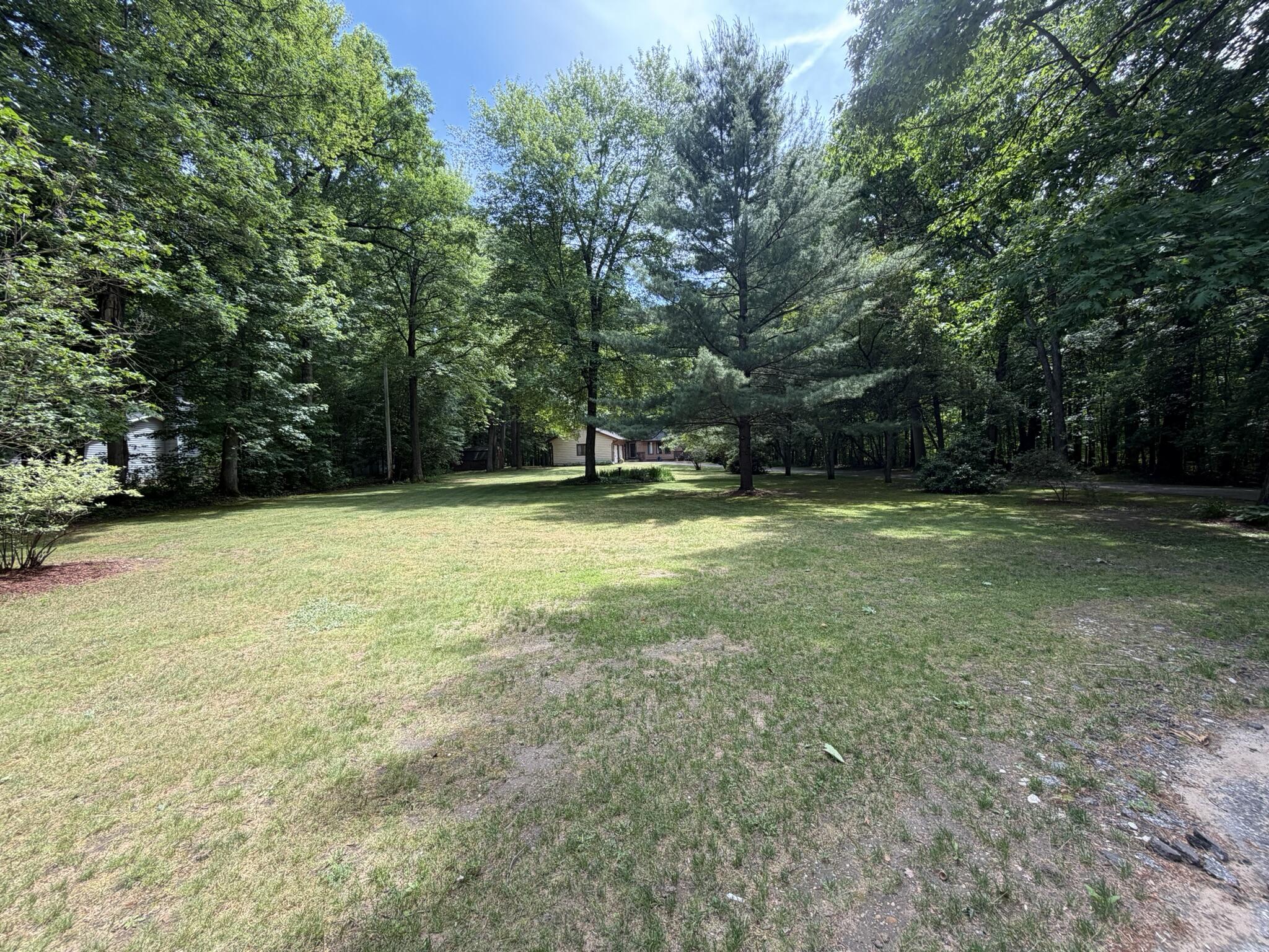 9051 Algoma Avenue NE Rockford MI 49341