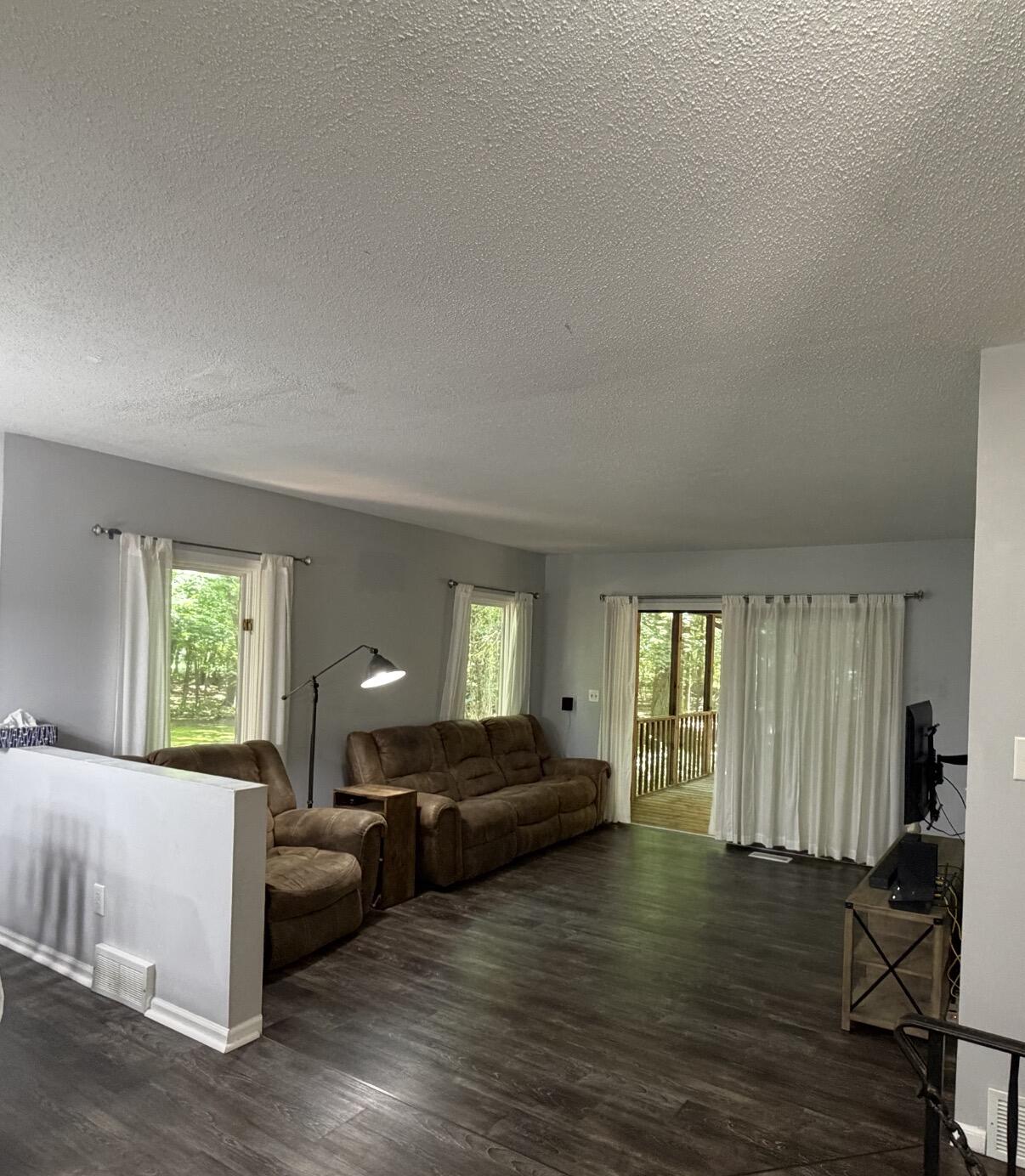 9051 Algoma Avenue NE Rockford MI 49341